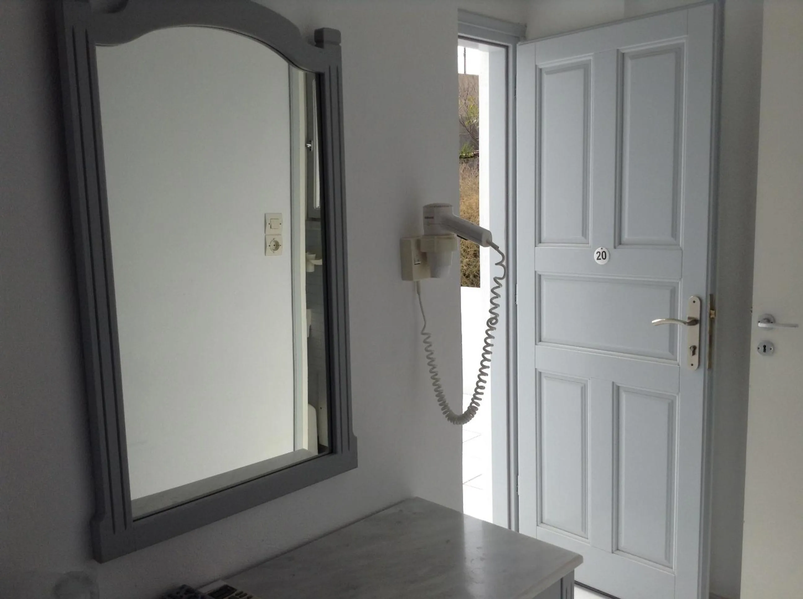 Day in King Thiras Hotel