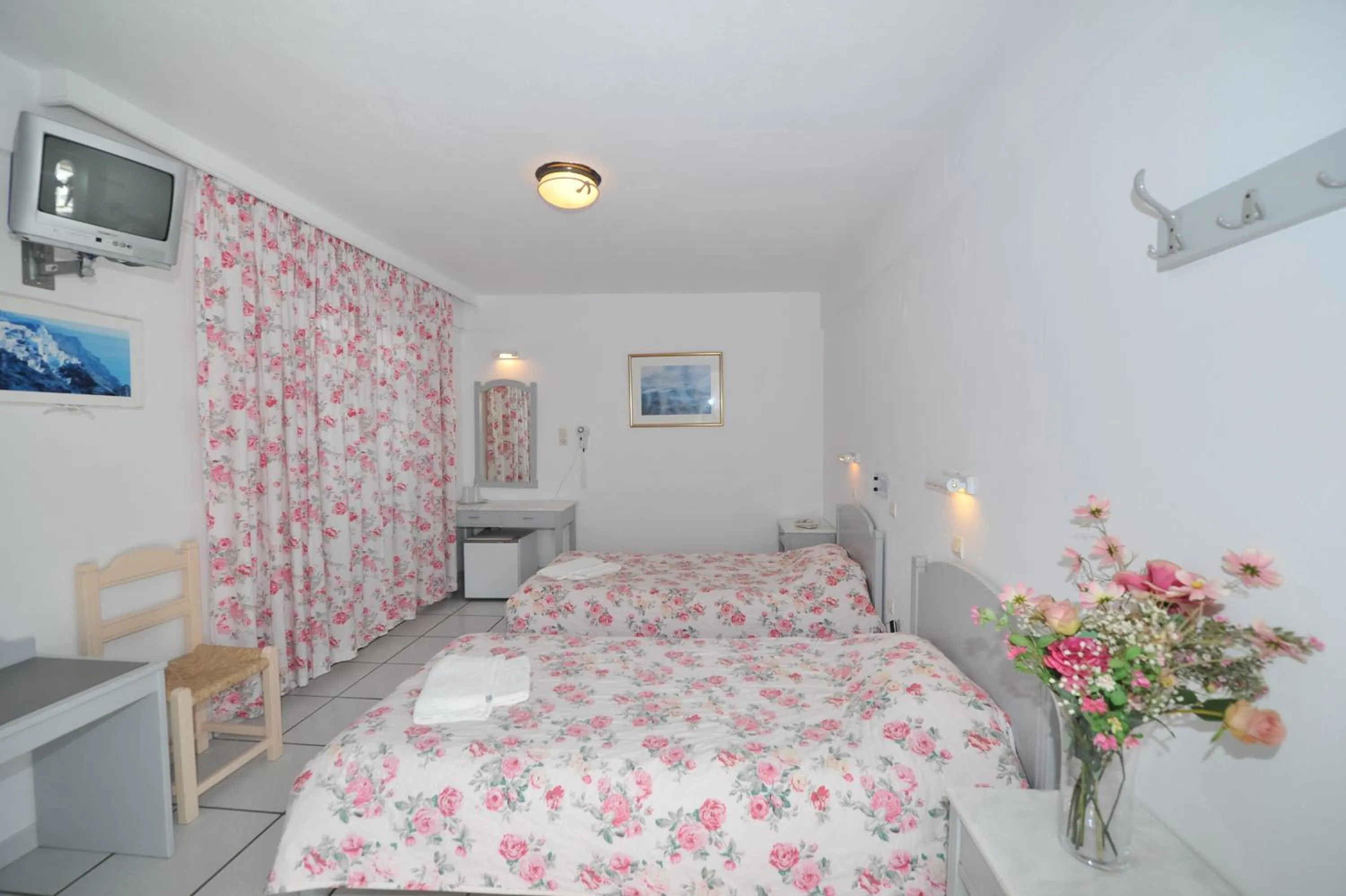 Day, Bed in King Thiras Hotel