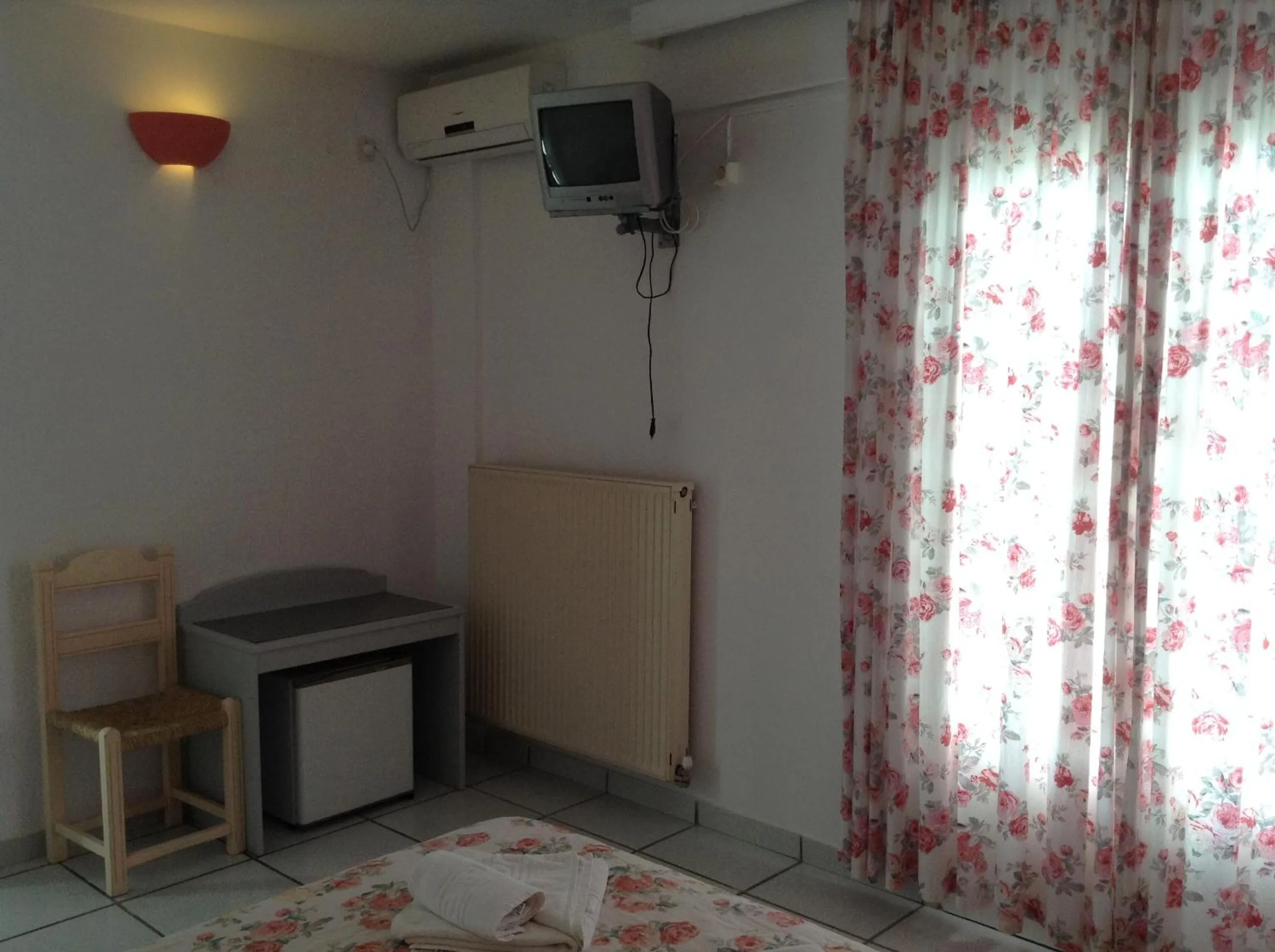 Day in King Thiras Hotel