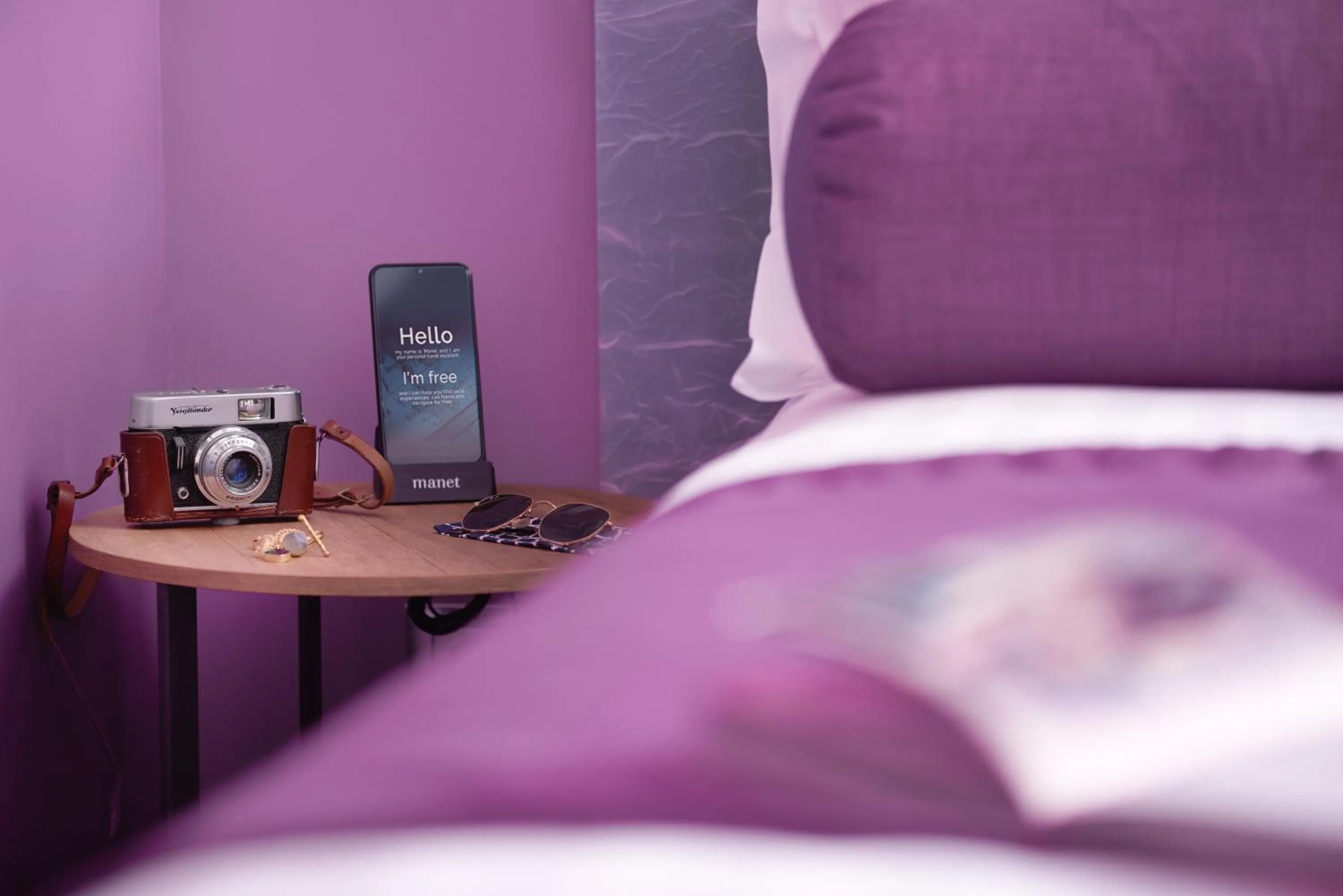 TV and multimedia, Bed in 73 Boutique Hotel