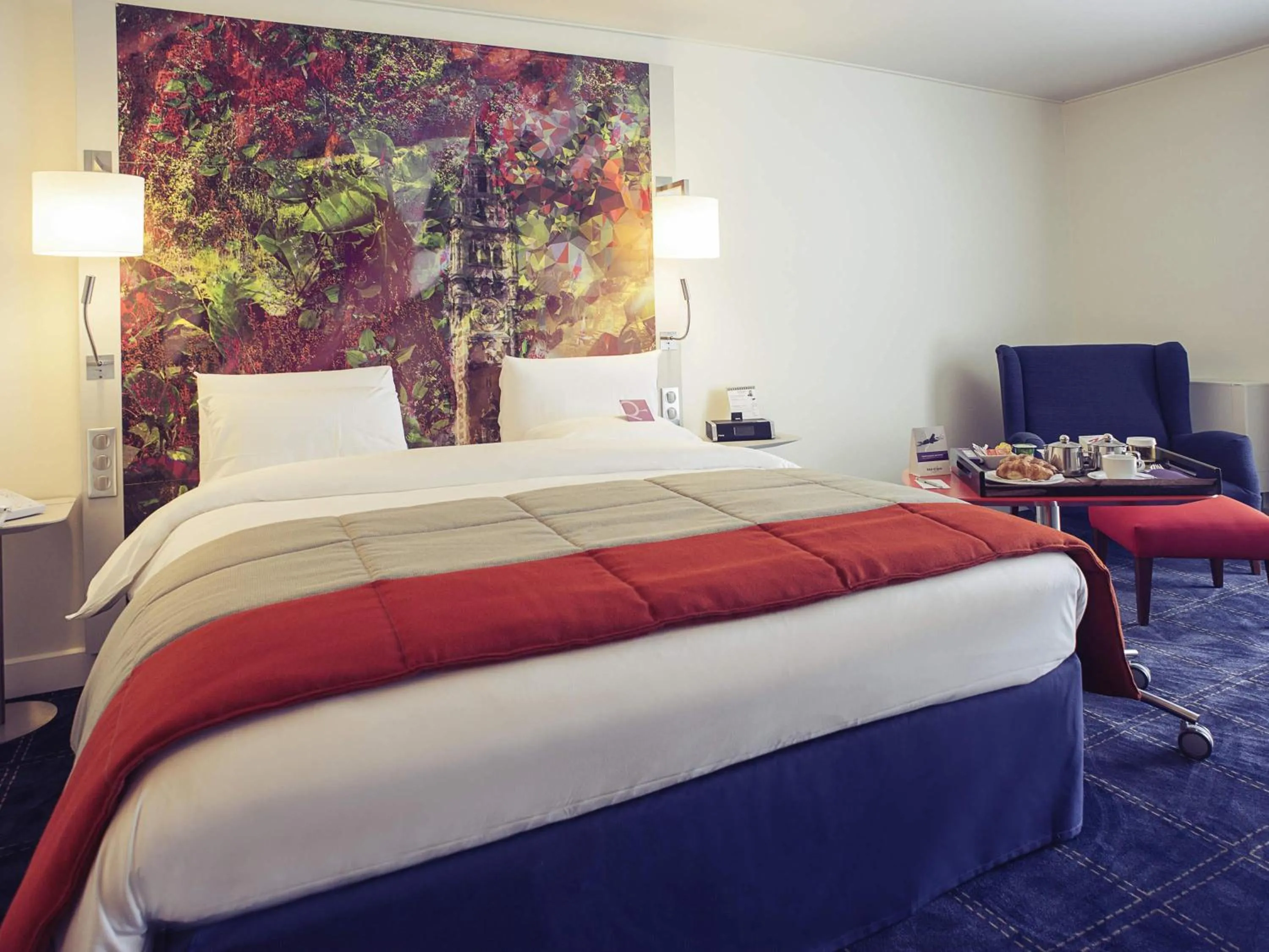 Bedroom, Bed in Mercure Lille Marcq en Baroeul