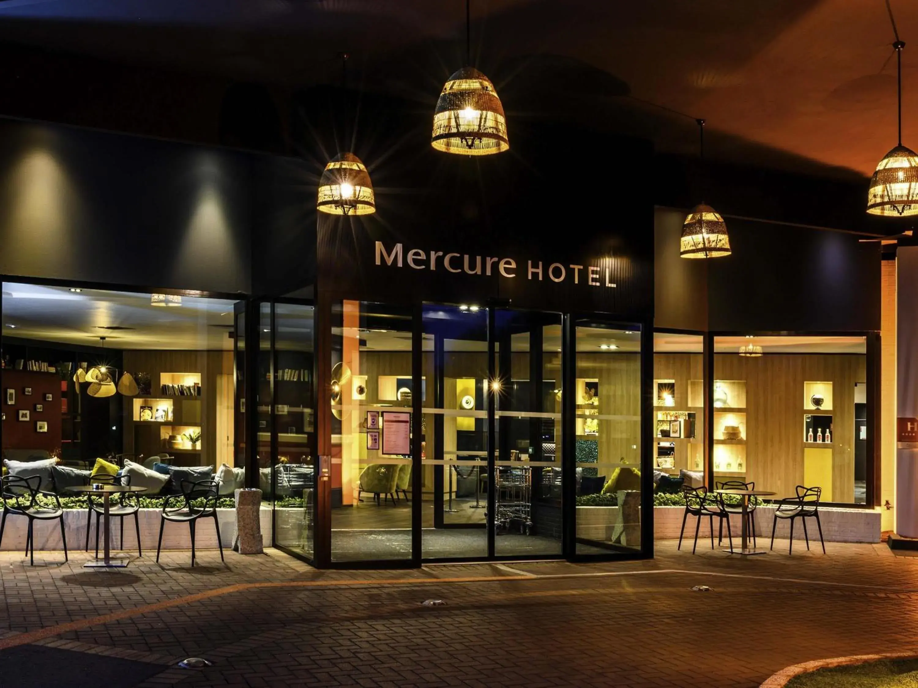 Property building in Mercure Lille Marcq en Baroeul Property building in Mercure Lille Marcq en Baroeul