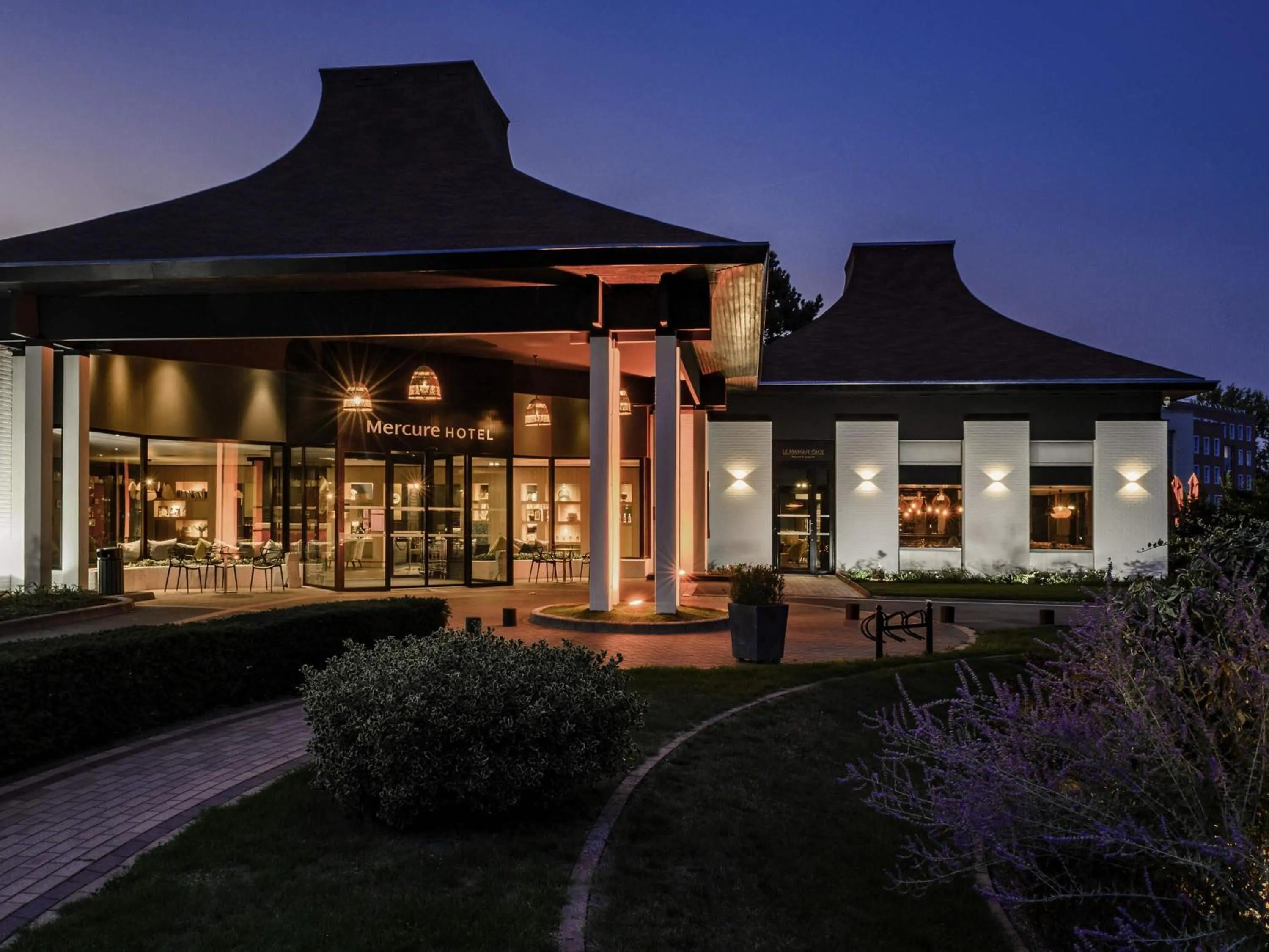 Property building in Mercure Lille Marcq en Baroeul