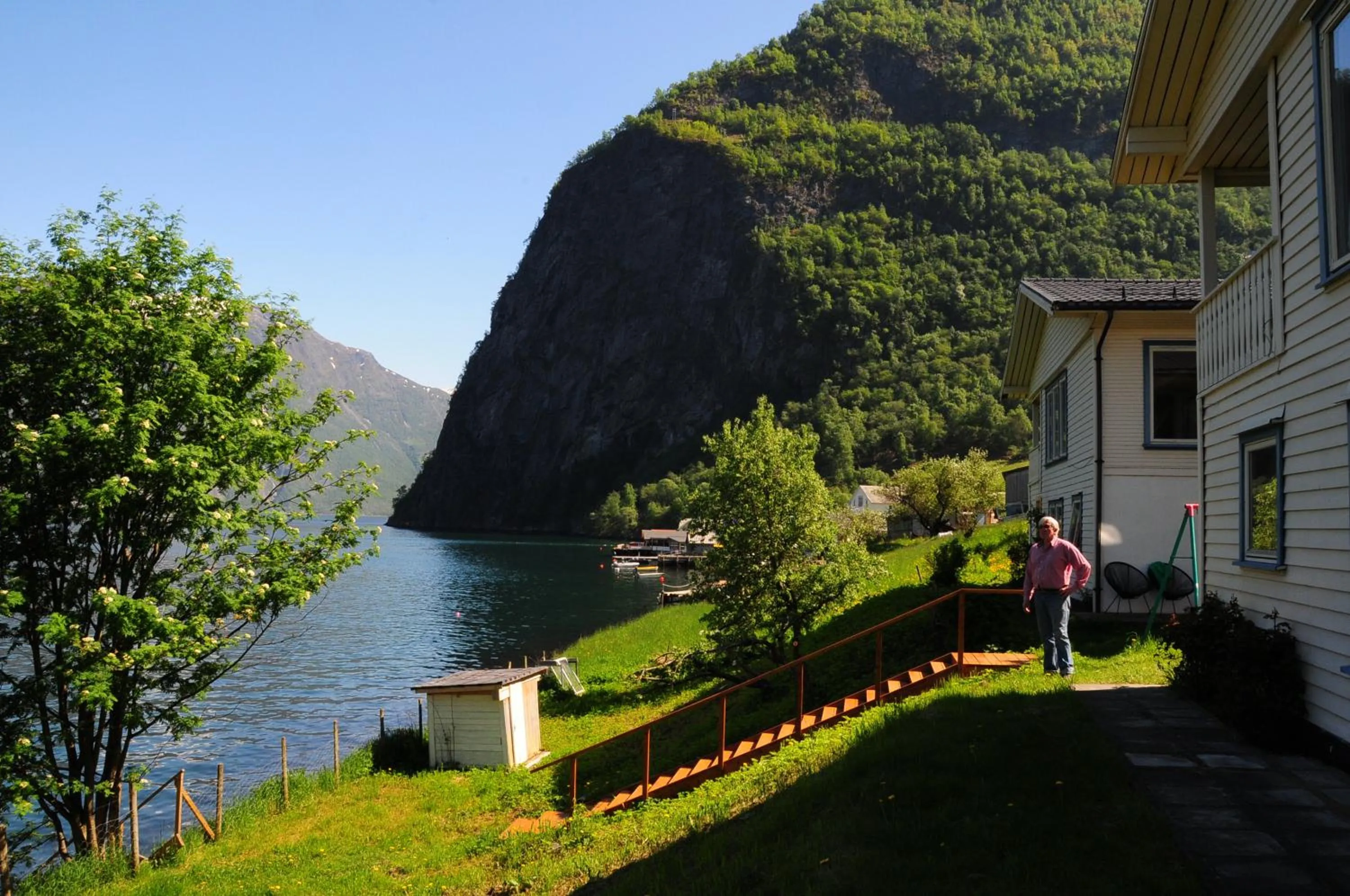 Garden view in Visit Undredal