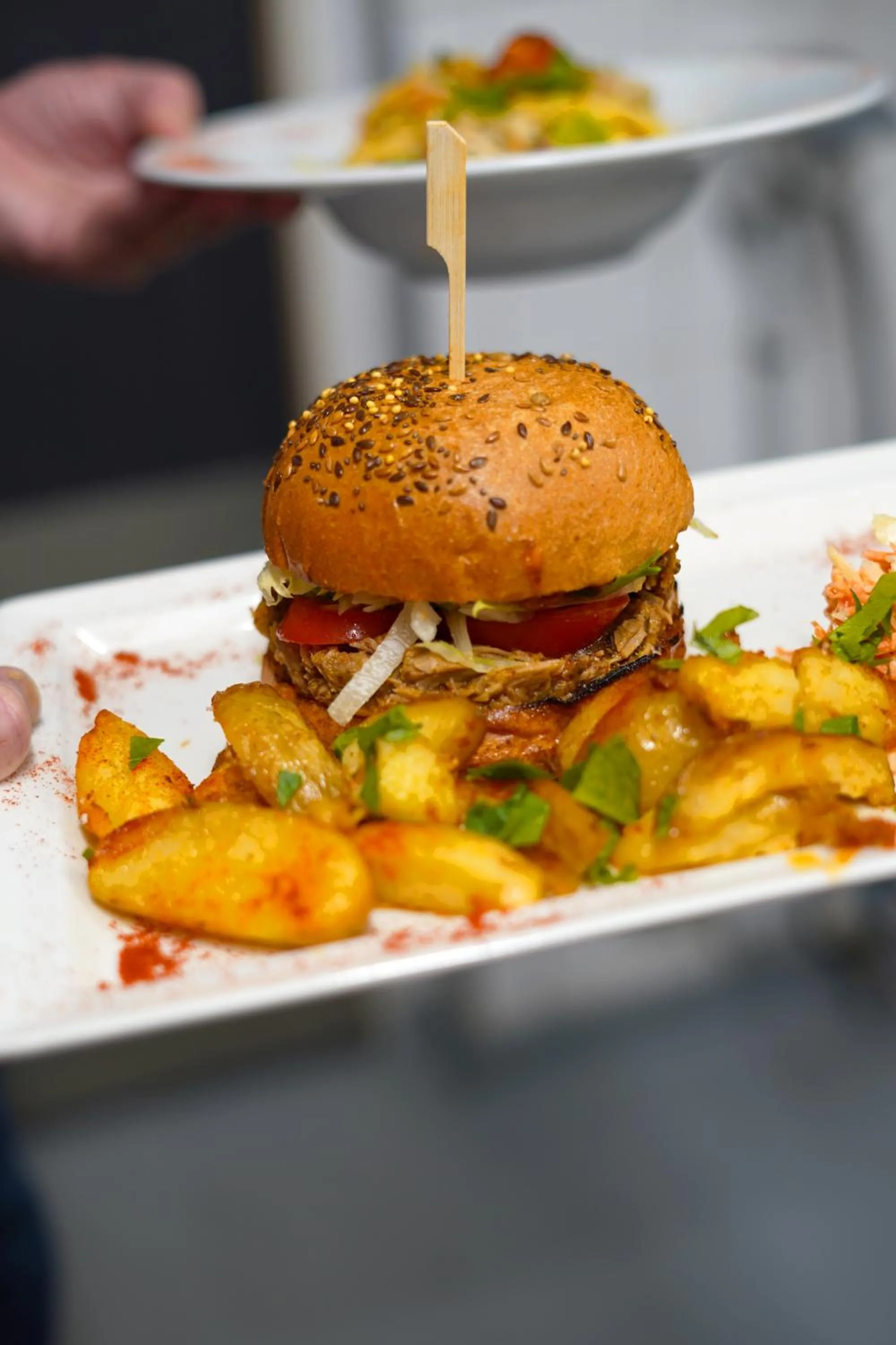 Restaurant/places to eat in Best Western l'Atelier 117