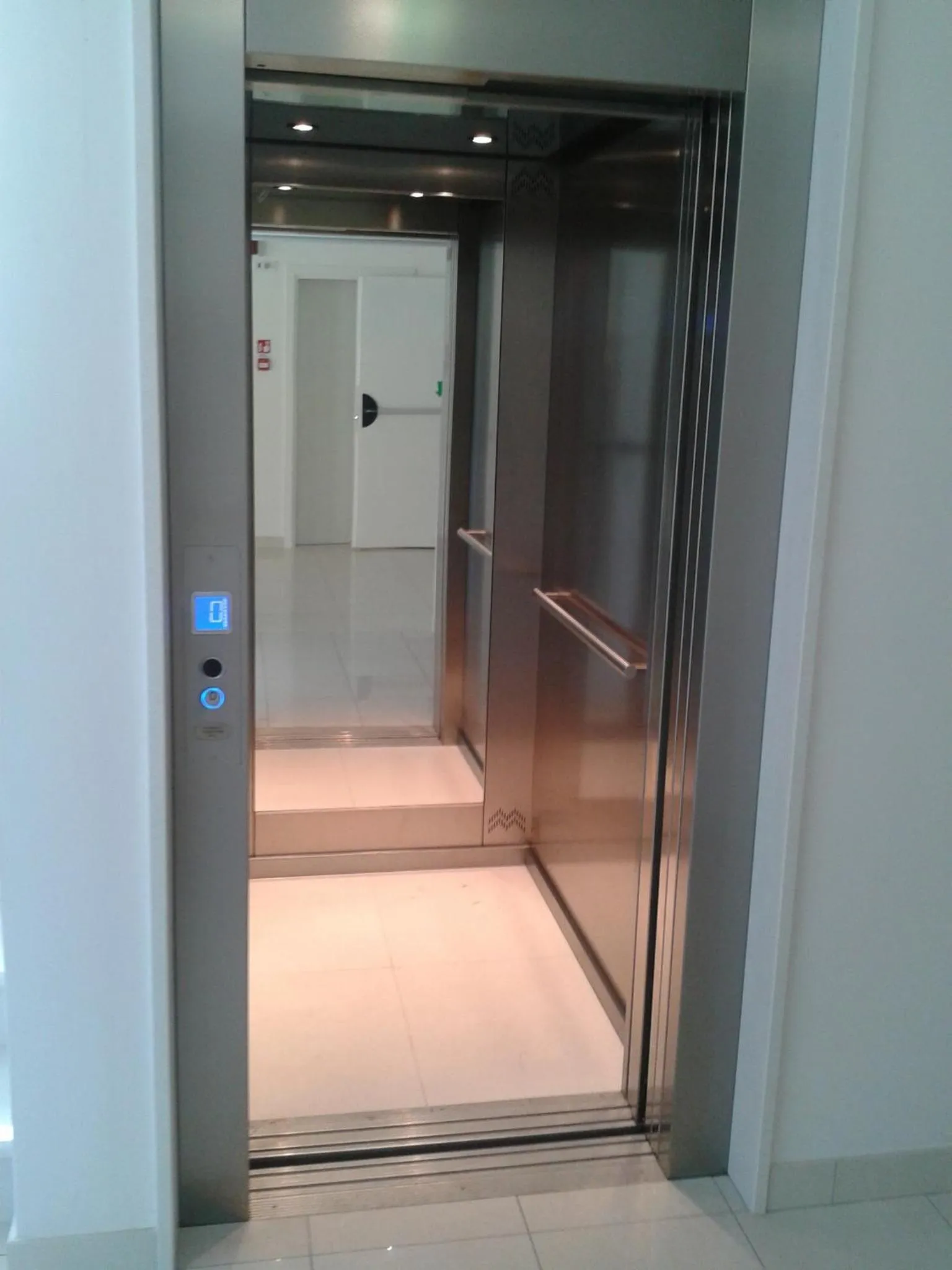 Lobby or reception in Residence I Diamanti - Siroli Collection