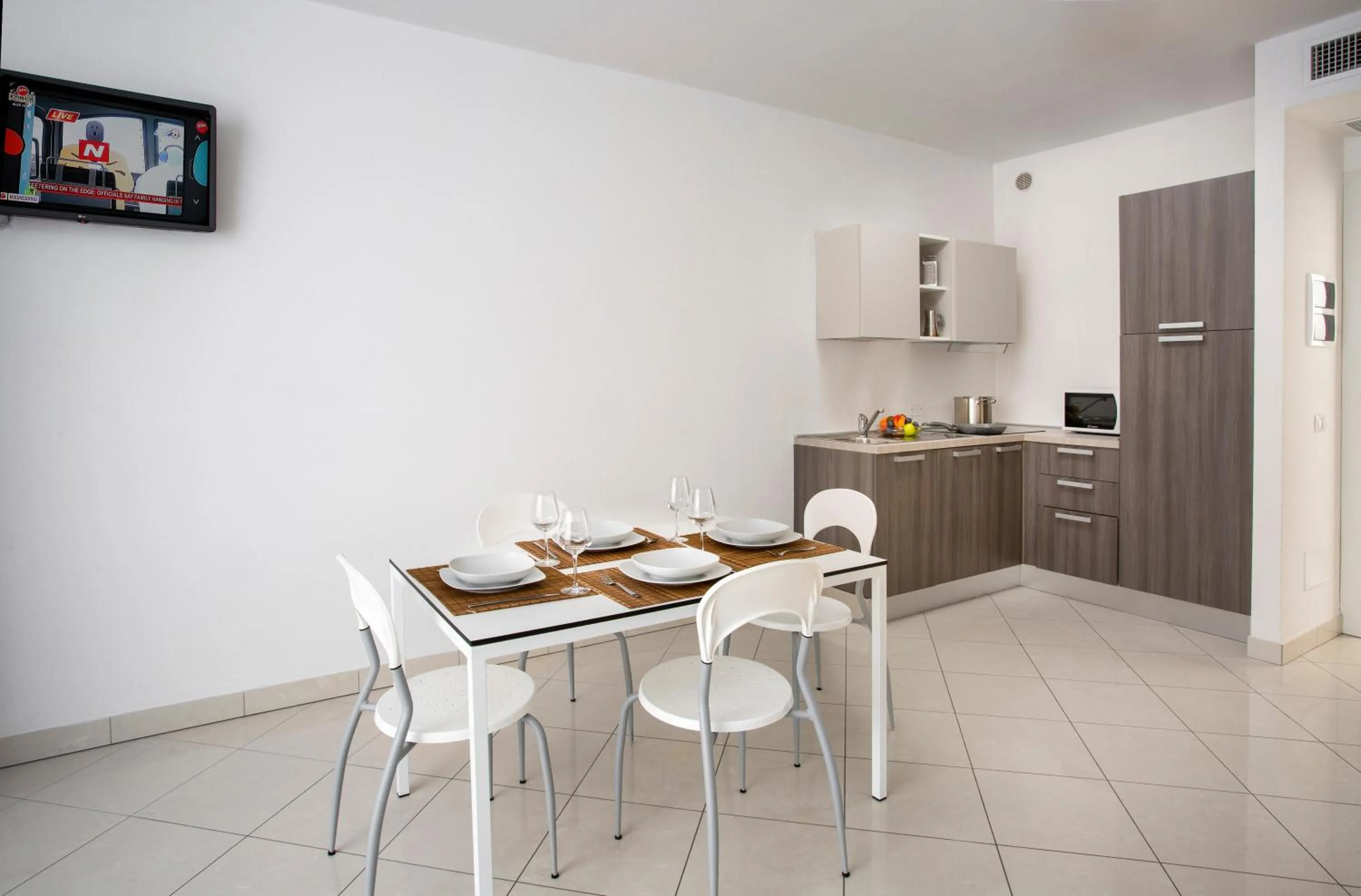 TV and multimedia in Residence I Diamanti - Siroli Collection