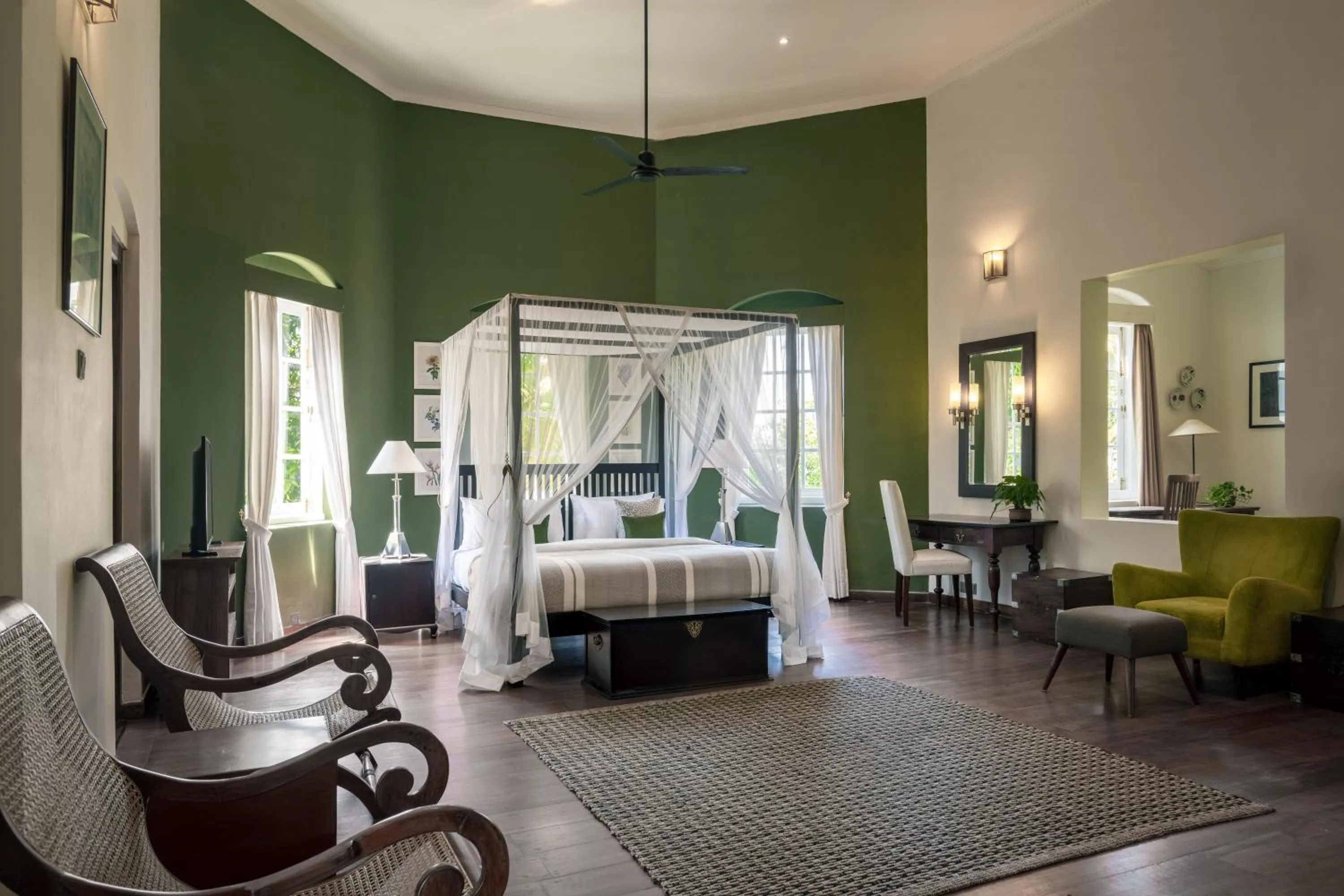 Bed in Glenross Living - A Collection of 7 Private Pool Villas and 3 Colonial Suites