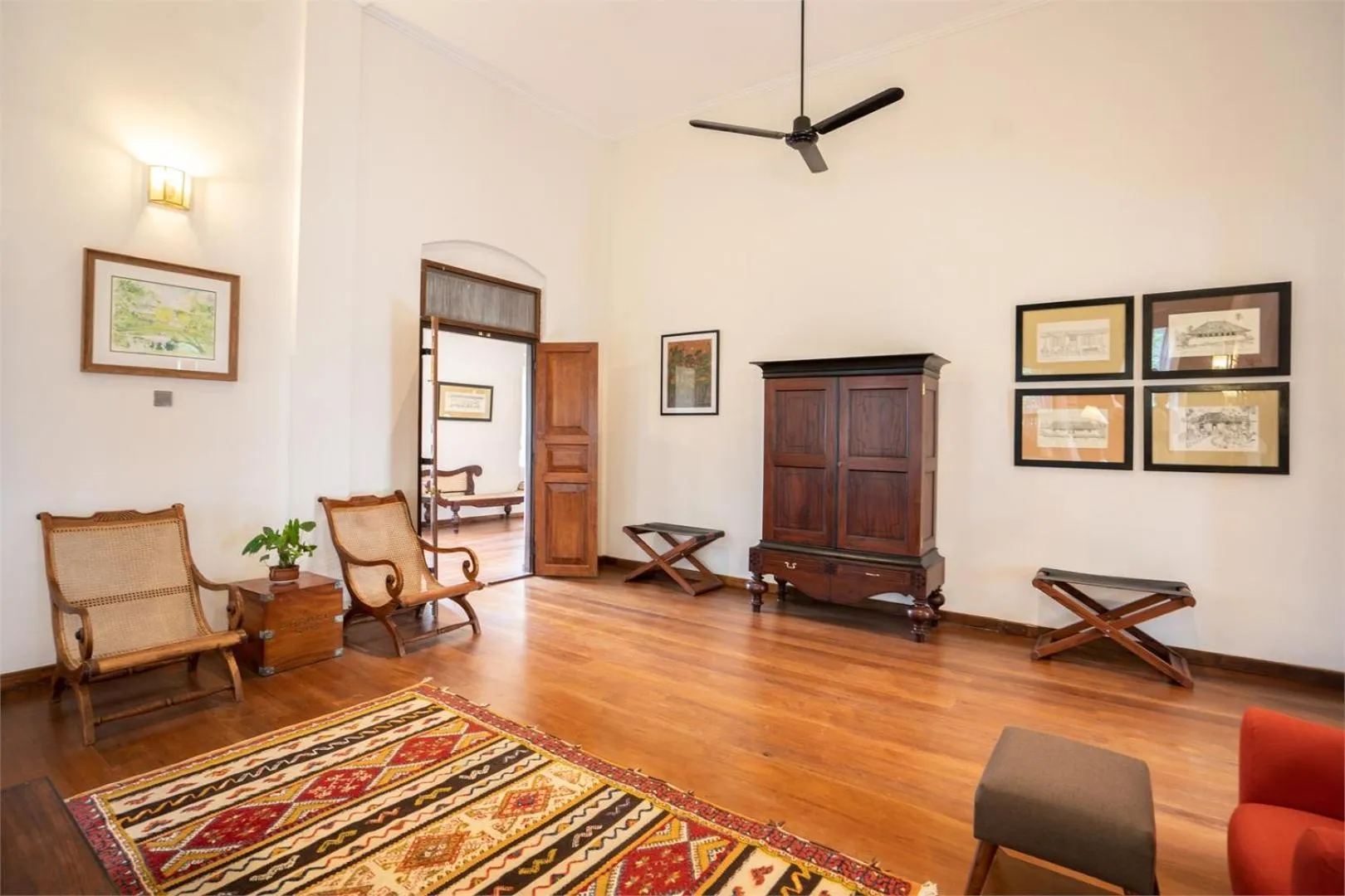 Property building in Glenross Living - A Collection of 7 Private Pool Villas and 3 Colonial Suites