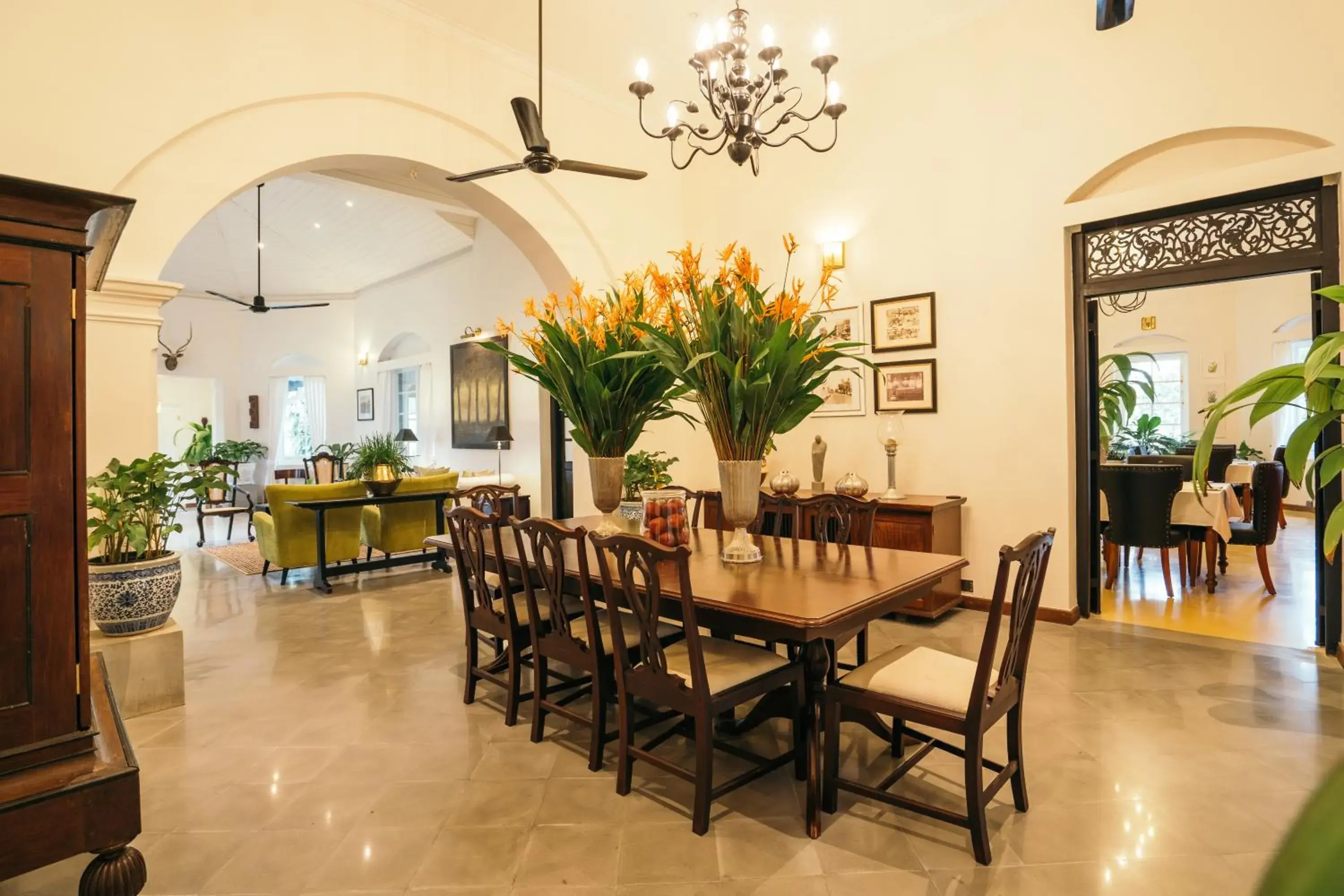 Living room in Glenross Living - A Collection of 7 Private Pool Villas and 3 Colonial Suites Living room in Glenross Living - A Collection of 7 Private Pool Villas and 3 Colonial Suites