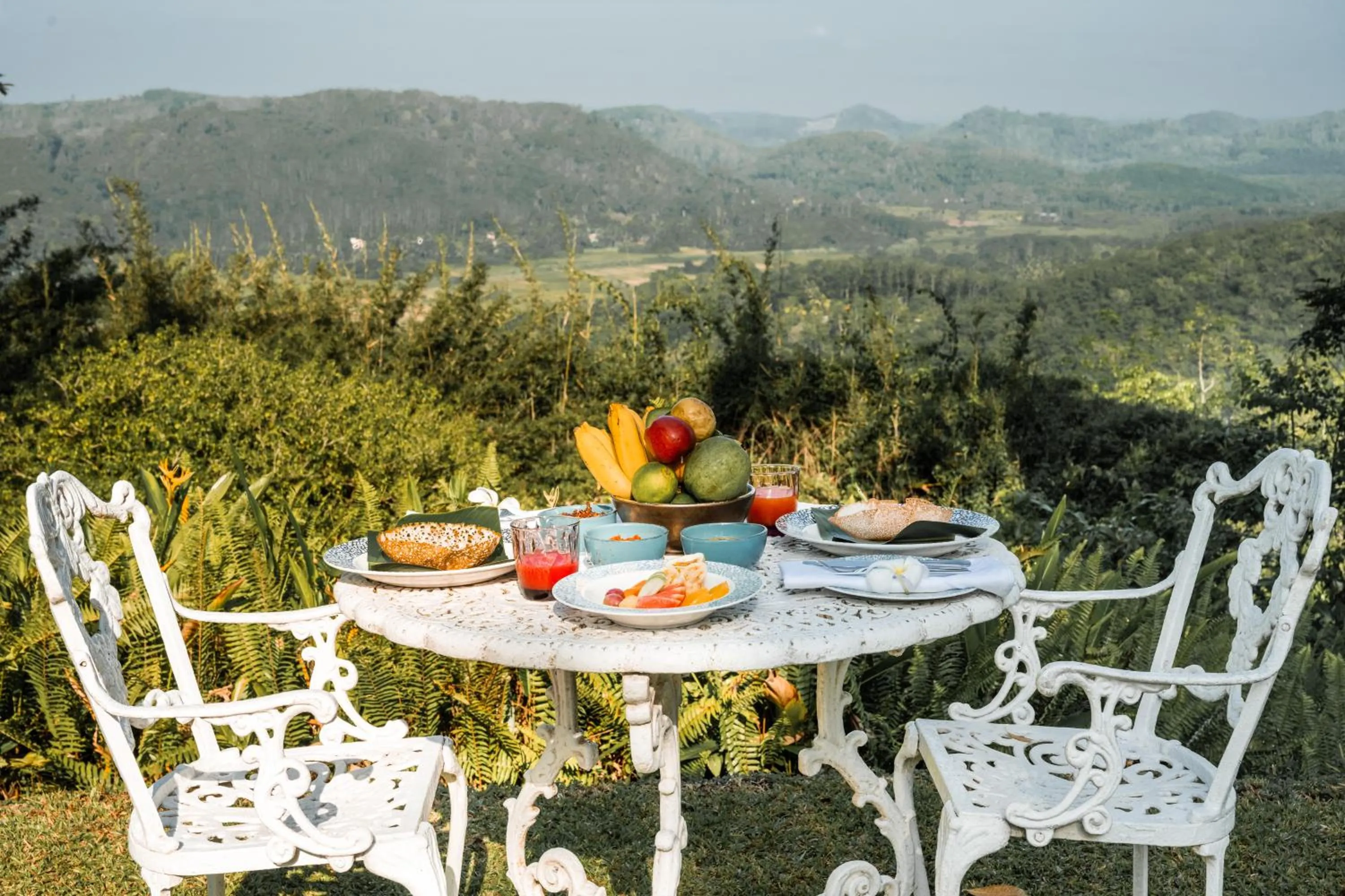 Food in Glenross Living - A Collection of 7 Private Pool Villas and 3 Colonial Suites