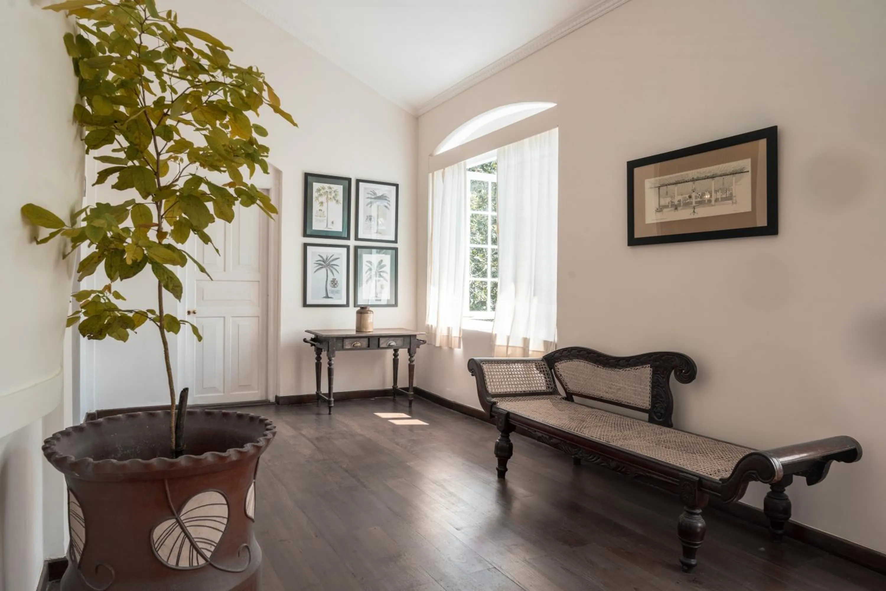 Seating area in Glenross Living - A Collection of 7 Private Pool Villas and 3 Colonial Suites