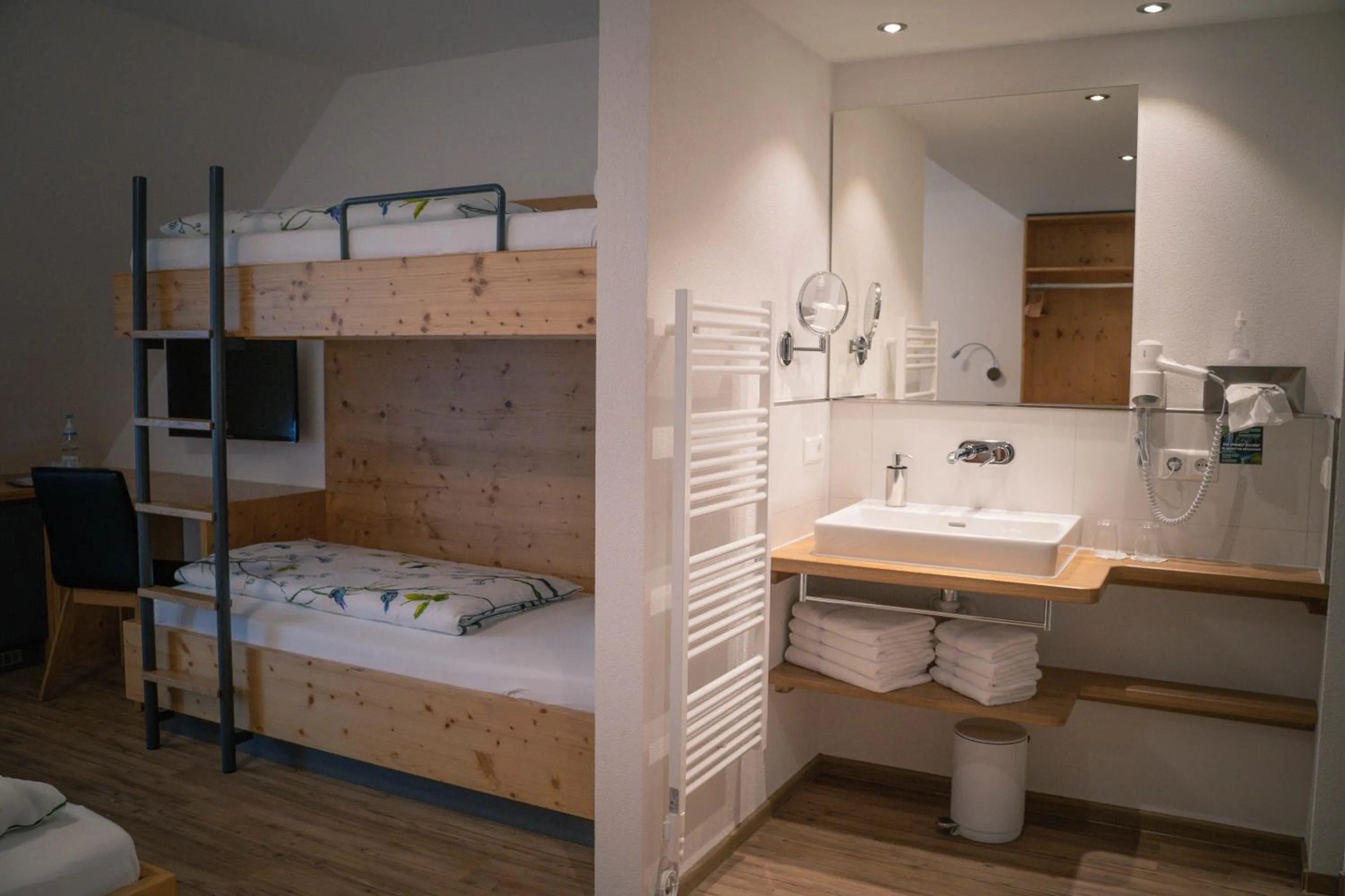 Bathroom in Pension Yvonne - SUPERIOR