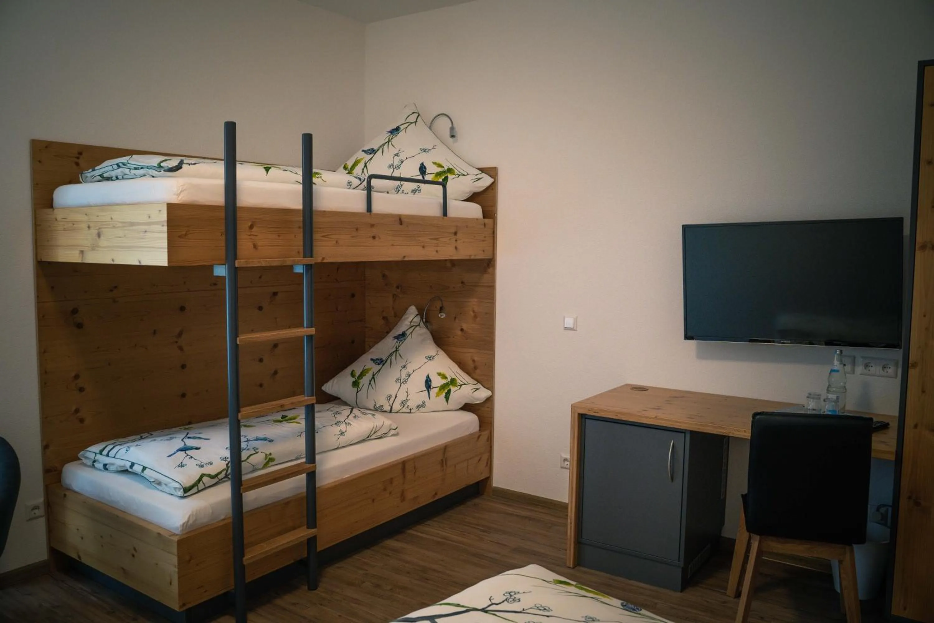 TV and multimedia, Bed in Pension Yvonne - SUPERIOR