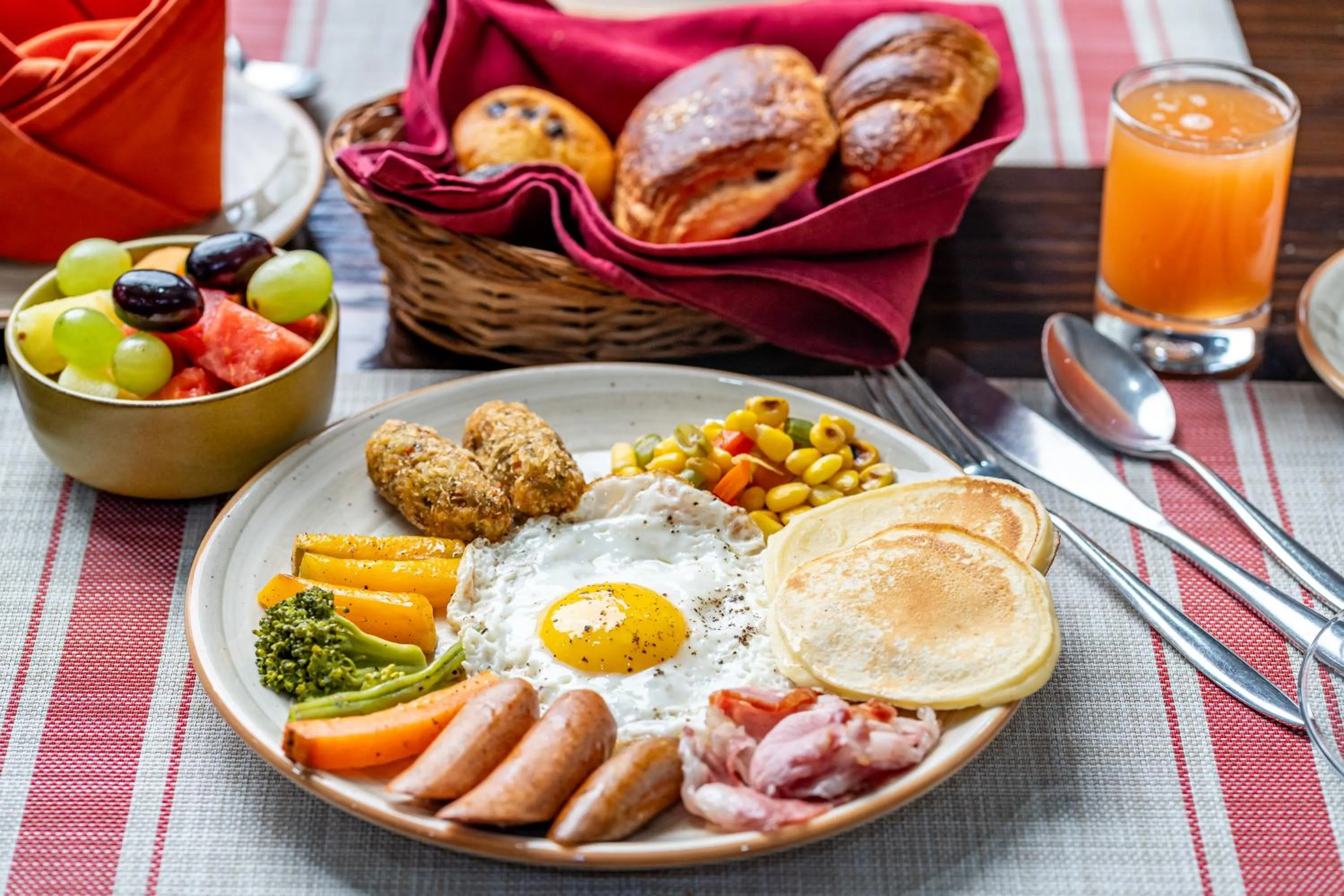 Food in Hotel Kutumba