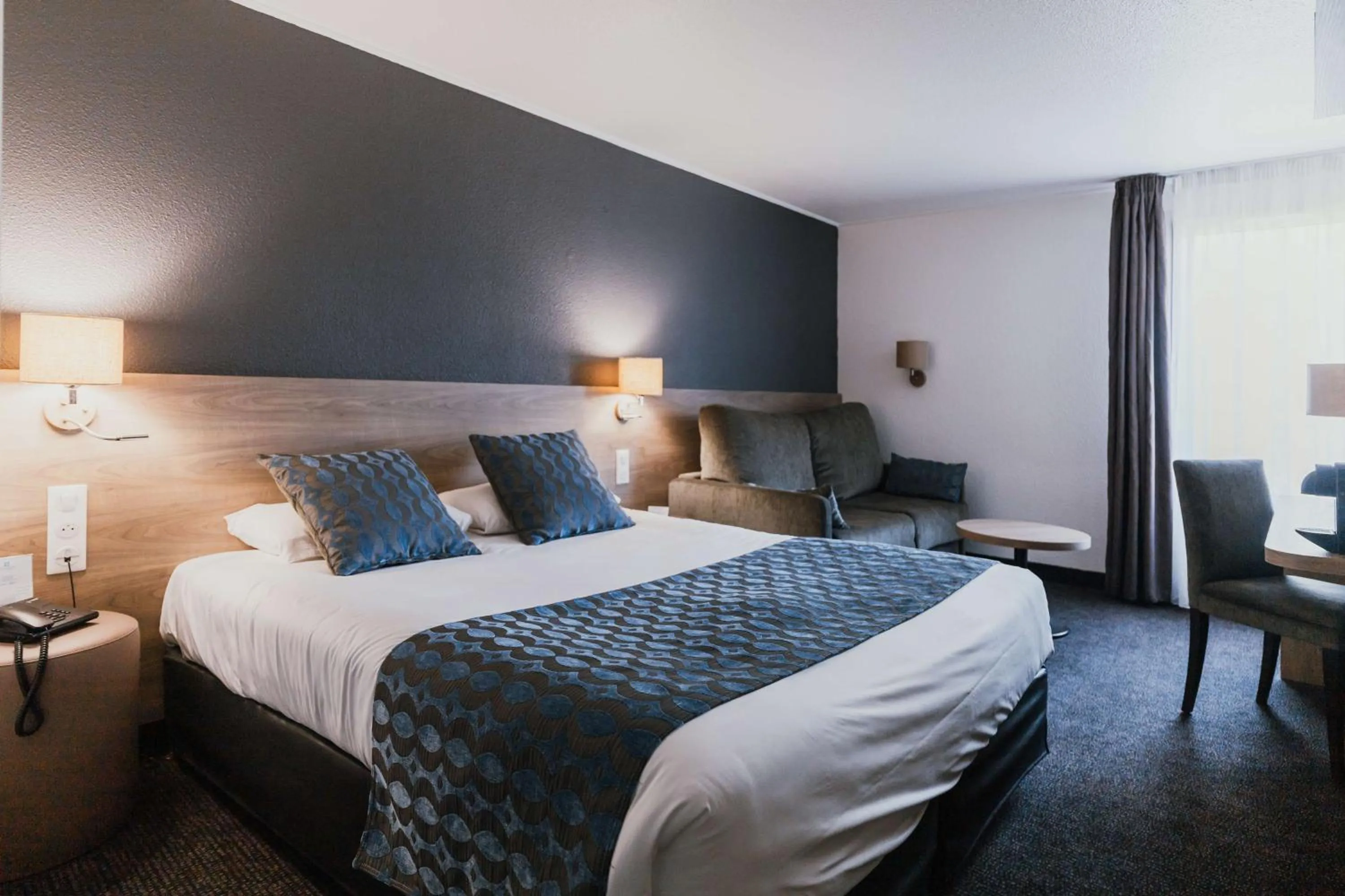 Bedroom, Bed in Sure Hotel by Best Western Limoges Sud