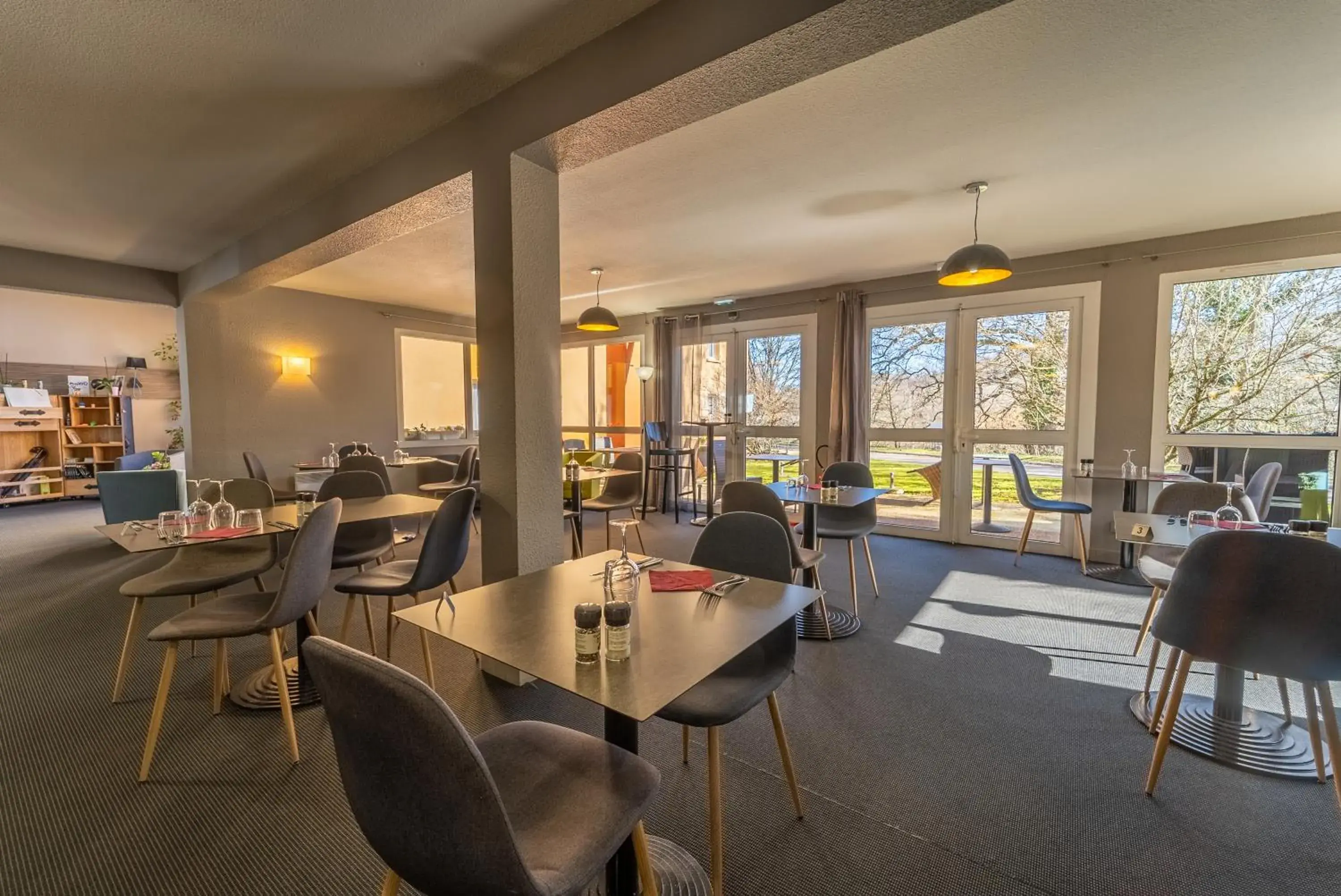 Restaurant/places to eat in Sure Hotel by Best Western Limoges Sud Restaurant/places to eat in Sure Hotel by Best Western Limoges Sud