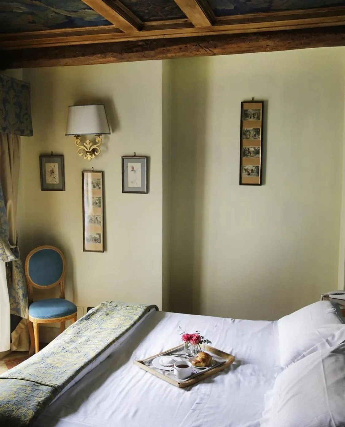 Bedroom, Bed in Albergo delle Drapperie