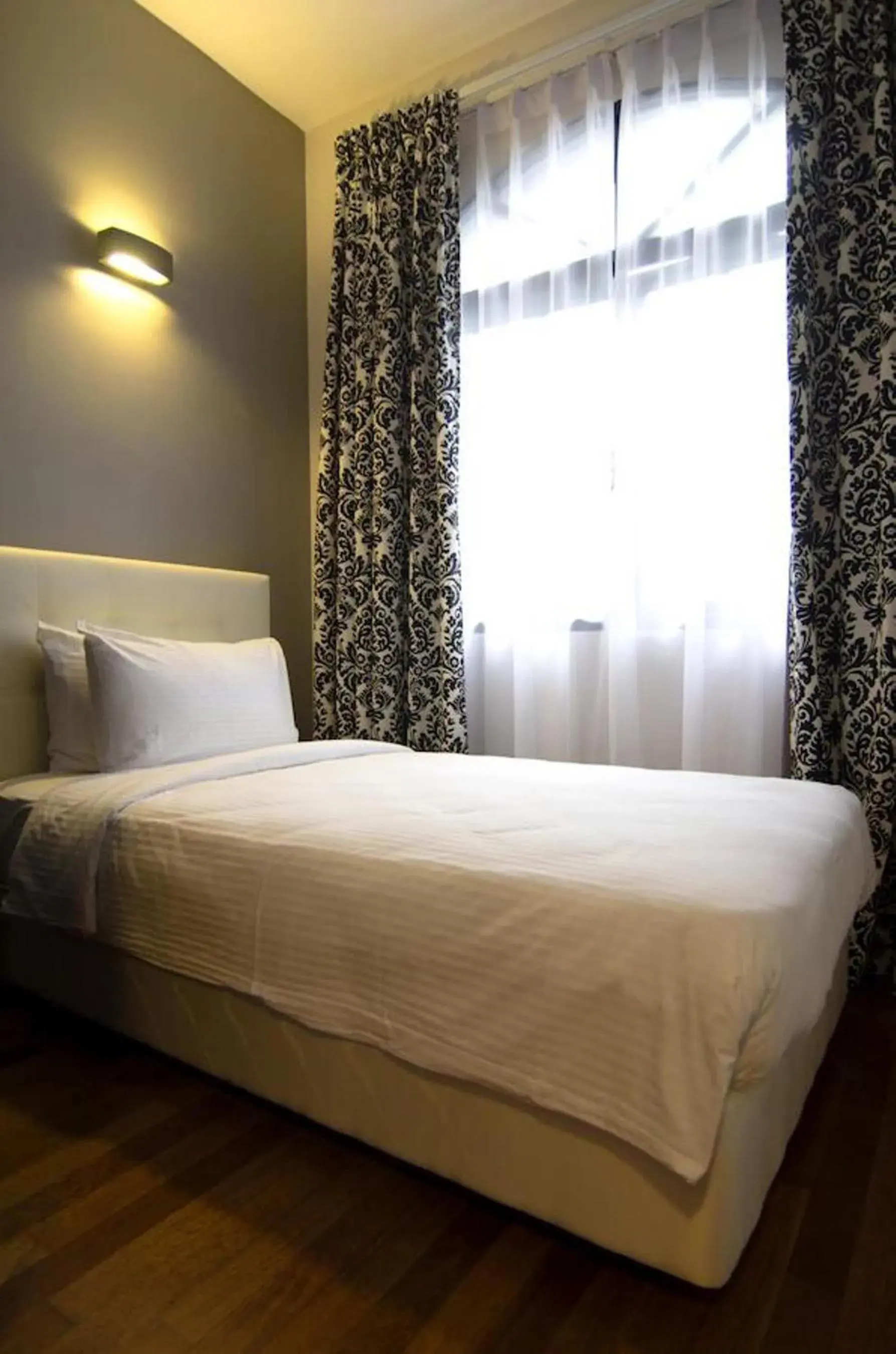 Bedroom, Bed in Strawberry Park Resort Bedroom, Bed in Strawberry Park Resort