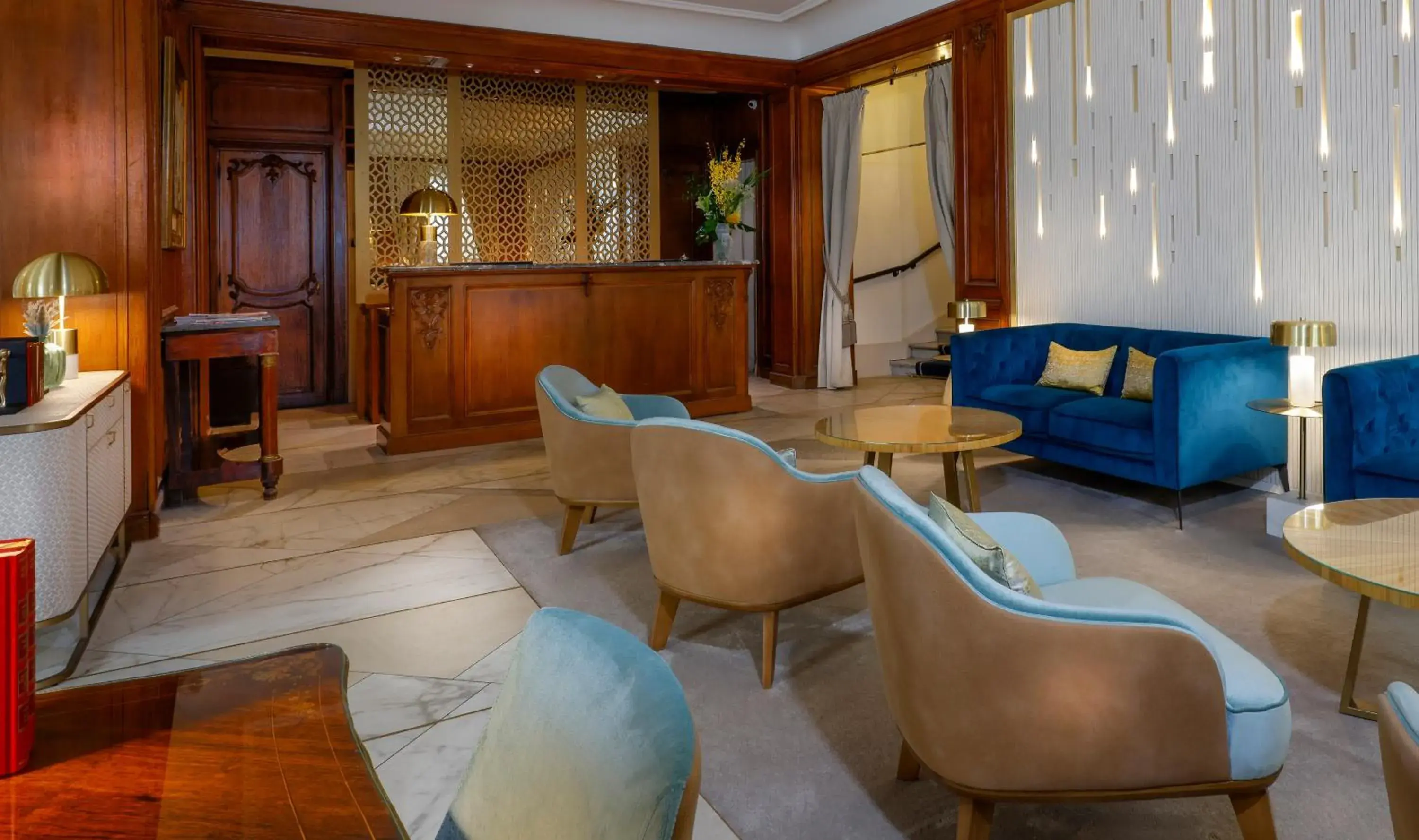 Lobby or reception in Hotel Claridge Paris Lobby or reception in Hotel Claridge Paris