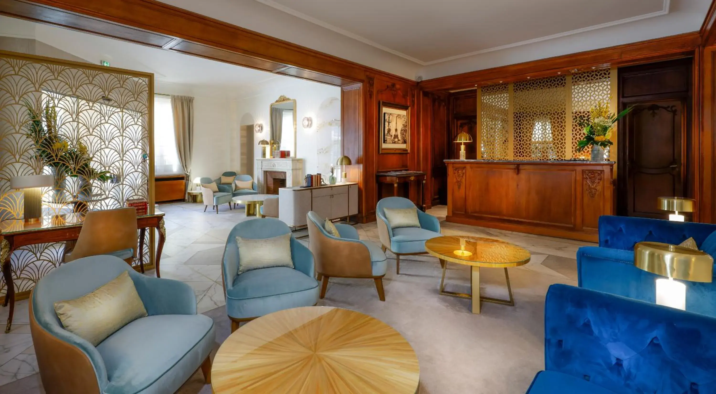 Lobby or reception in Hotel Claridge Paris Lobby or reception in Hotel Claridge Paris