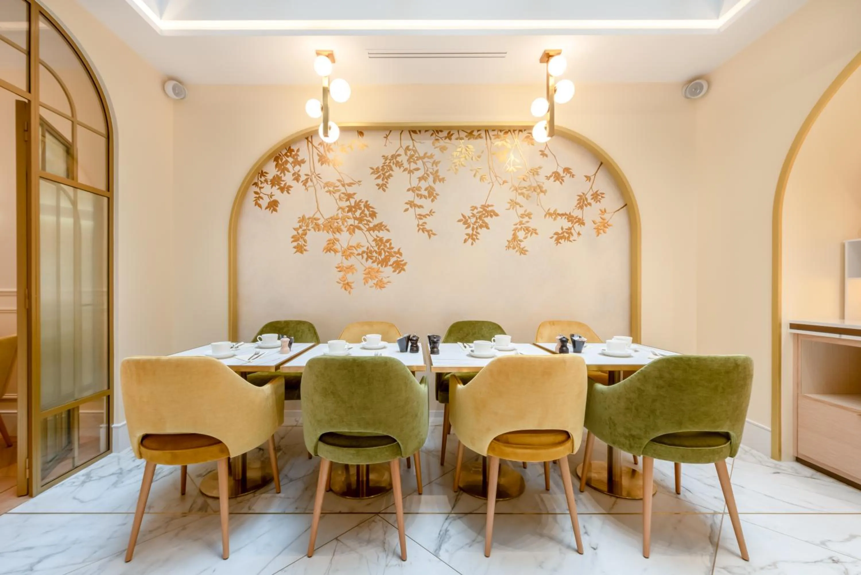 Breakfast in Hotel Claridge Paris