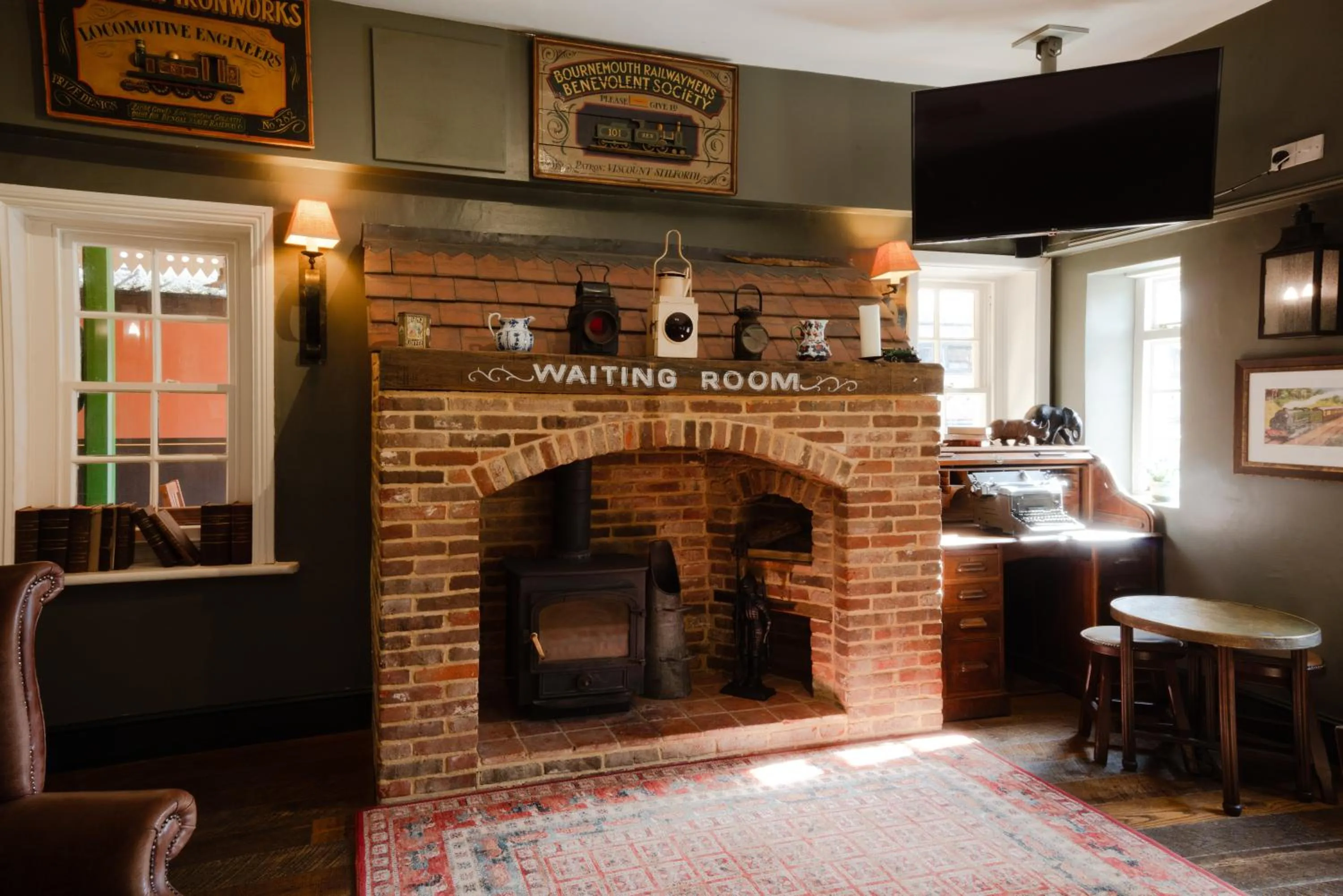 Decorative detail in Avon Causeway Hotel