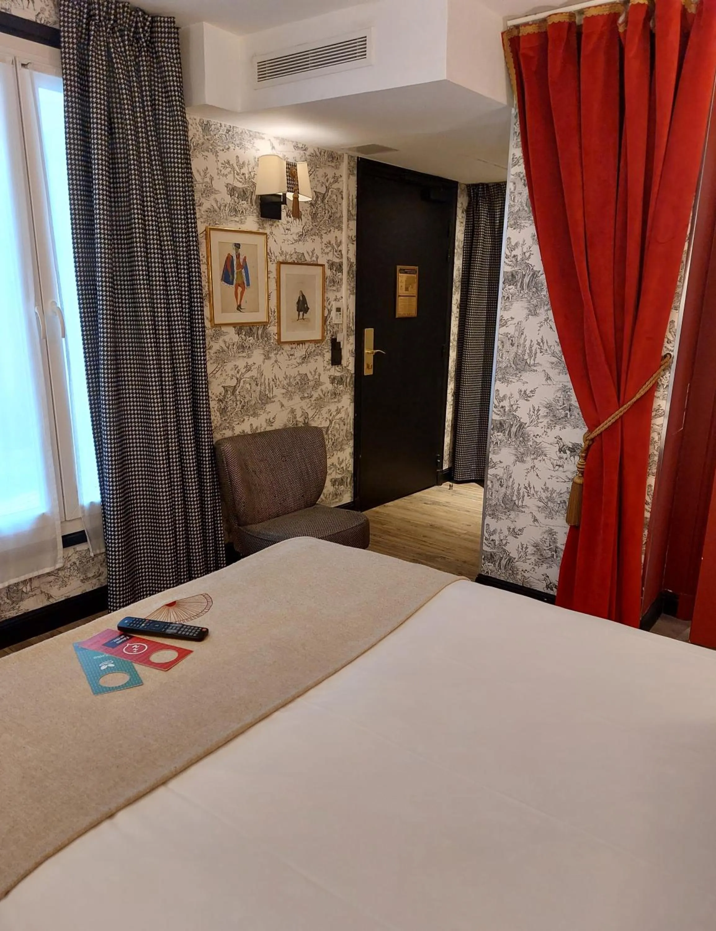 Photo of the whole room, Bed in Hotel Sacha