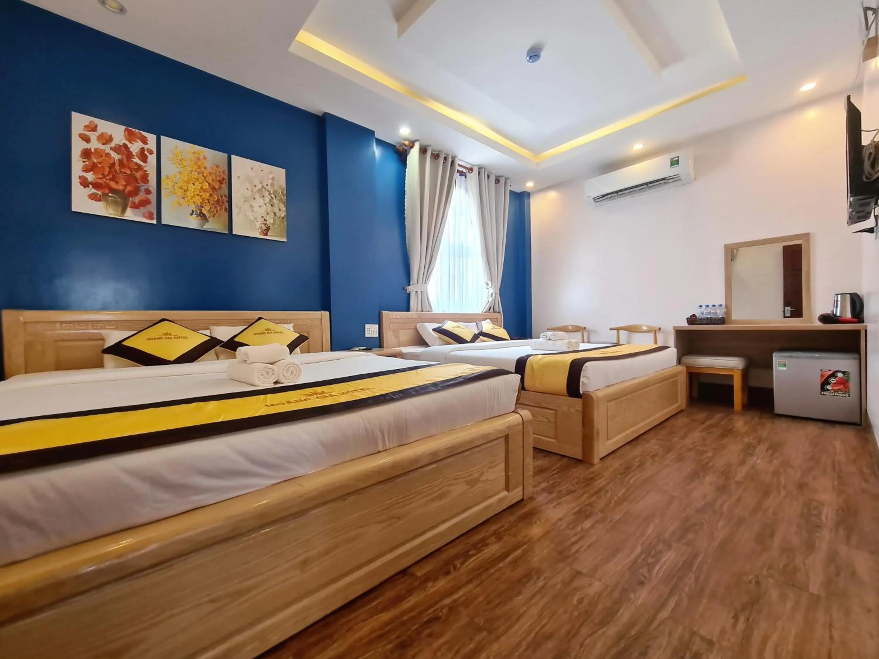Photo of the whole room, Bed in Hoàng Gia Hotel Côn Đảo