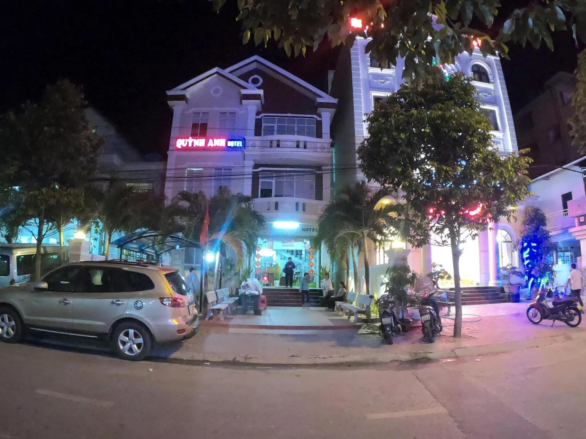 Property building in Hoàng Gia Hotel Côn Đảo
