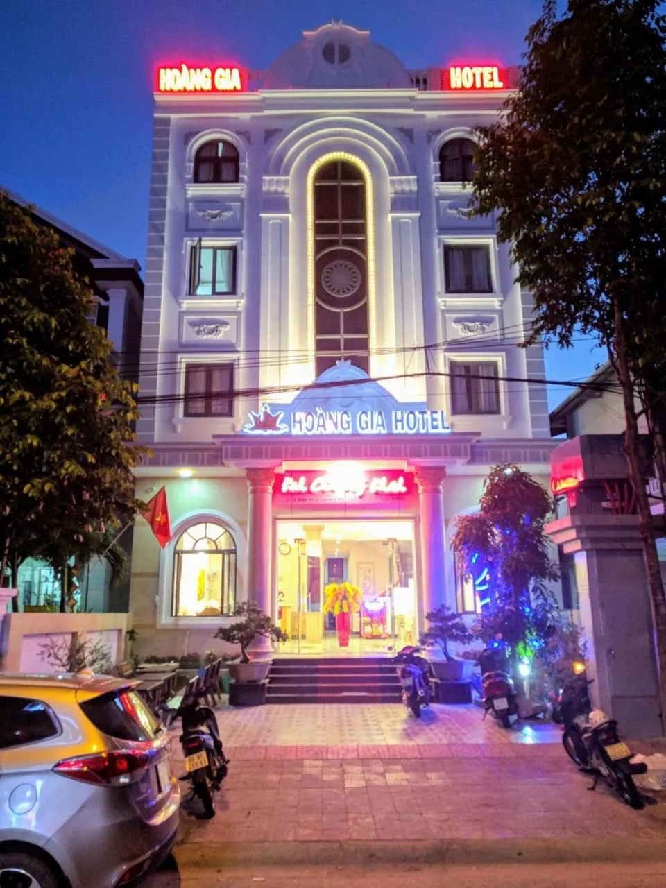 Property building in Hoàng Gia Hotel Côn Đảo