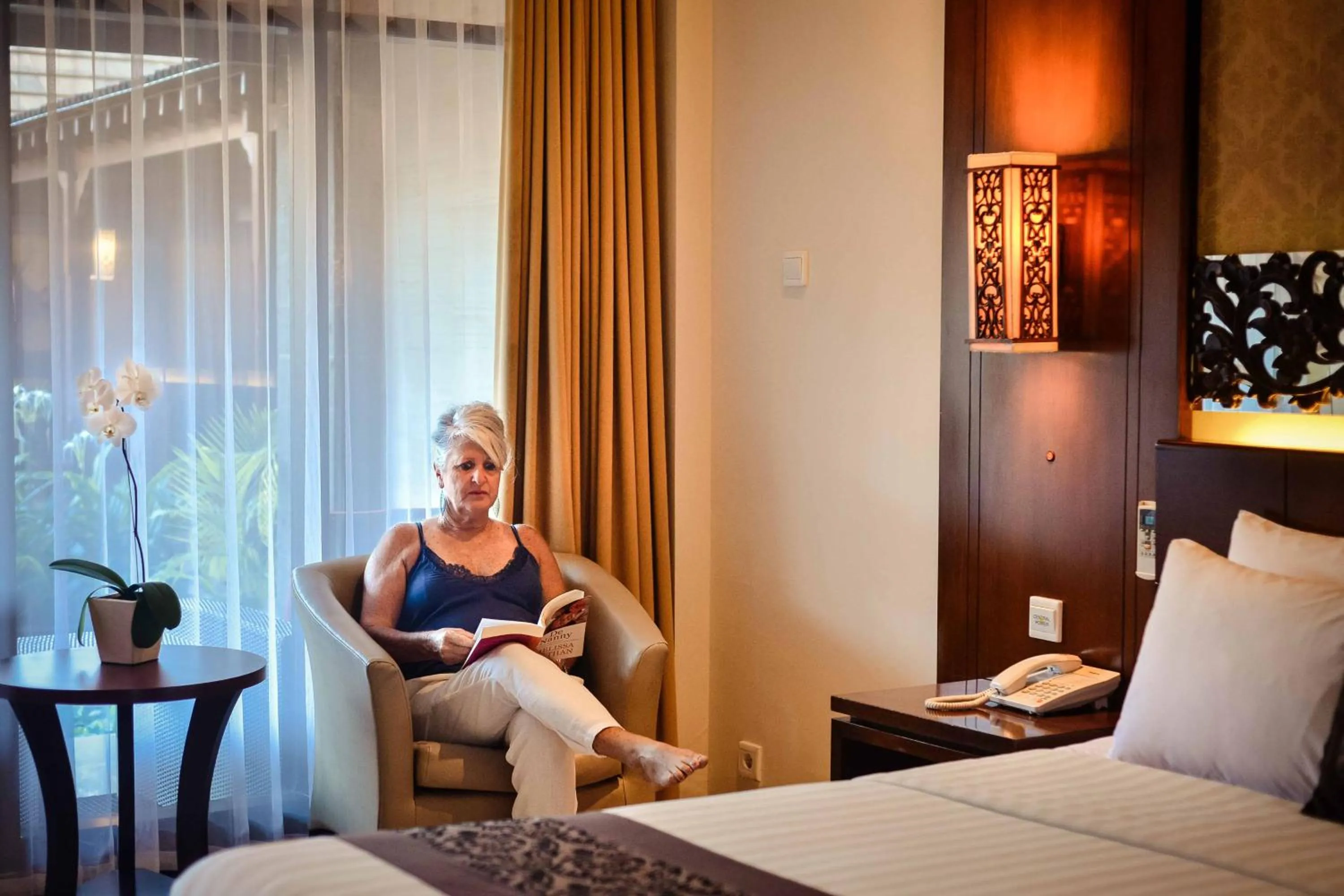 Decorative detail, Bed in Ari Putri Hotel