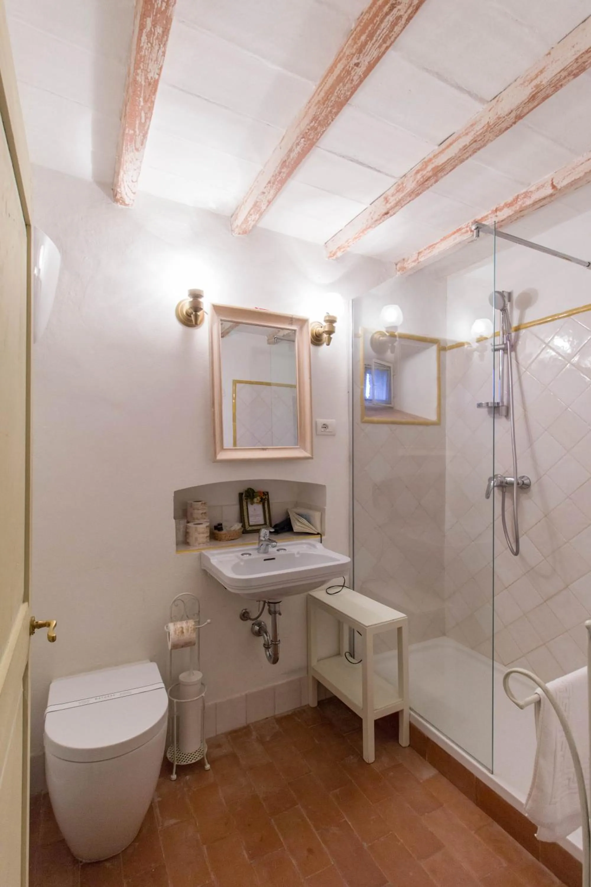 Shower in Castello di San Fabiano