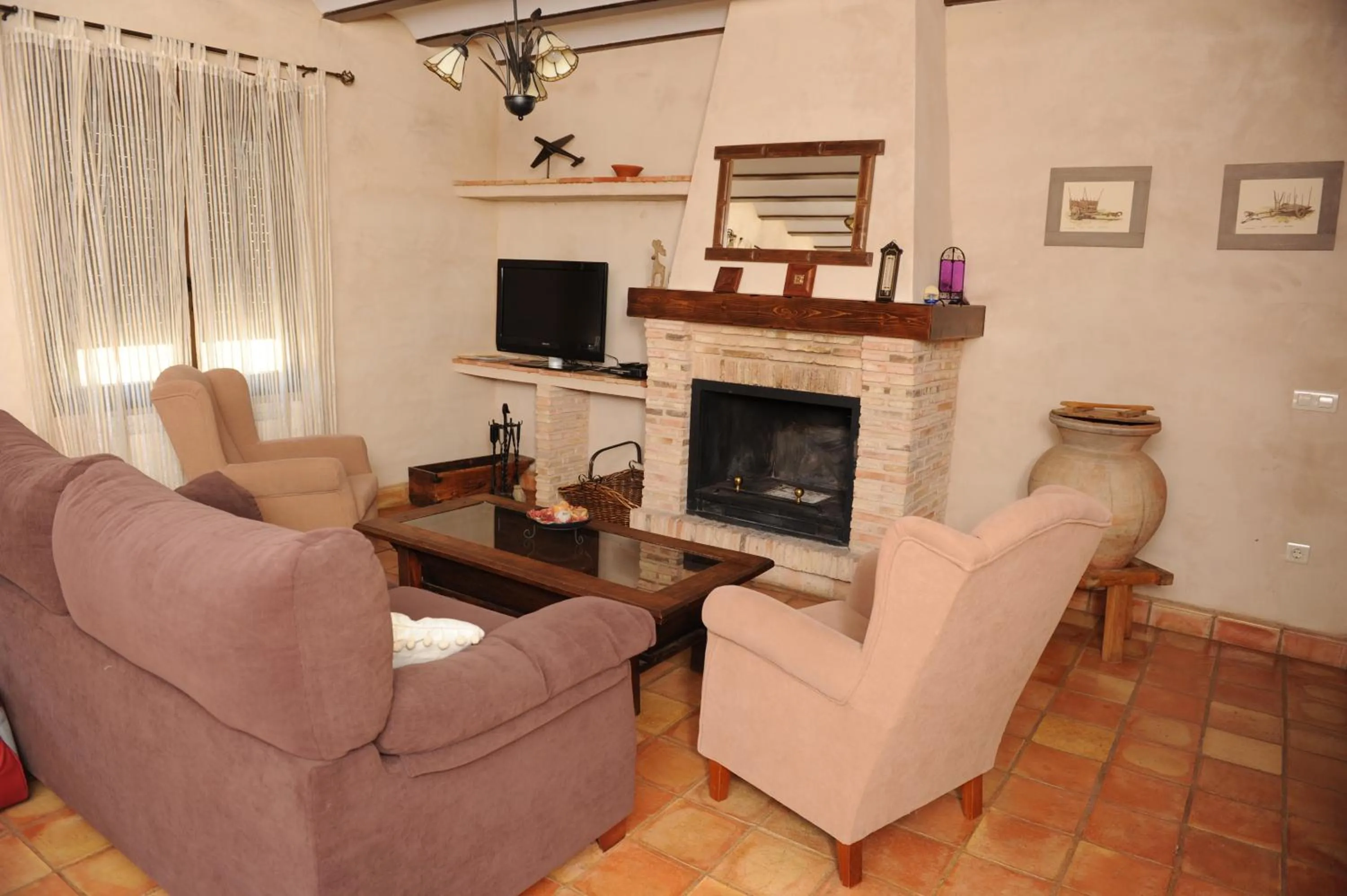 Dining area in Casas Rurales Cortijo Bellavista