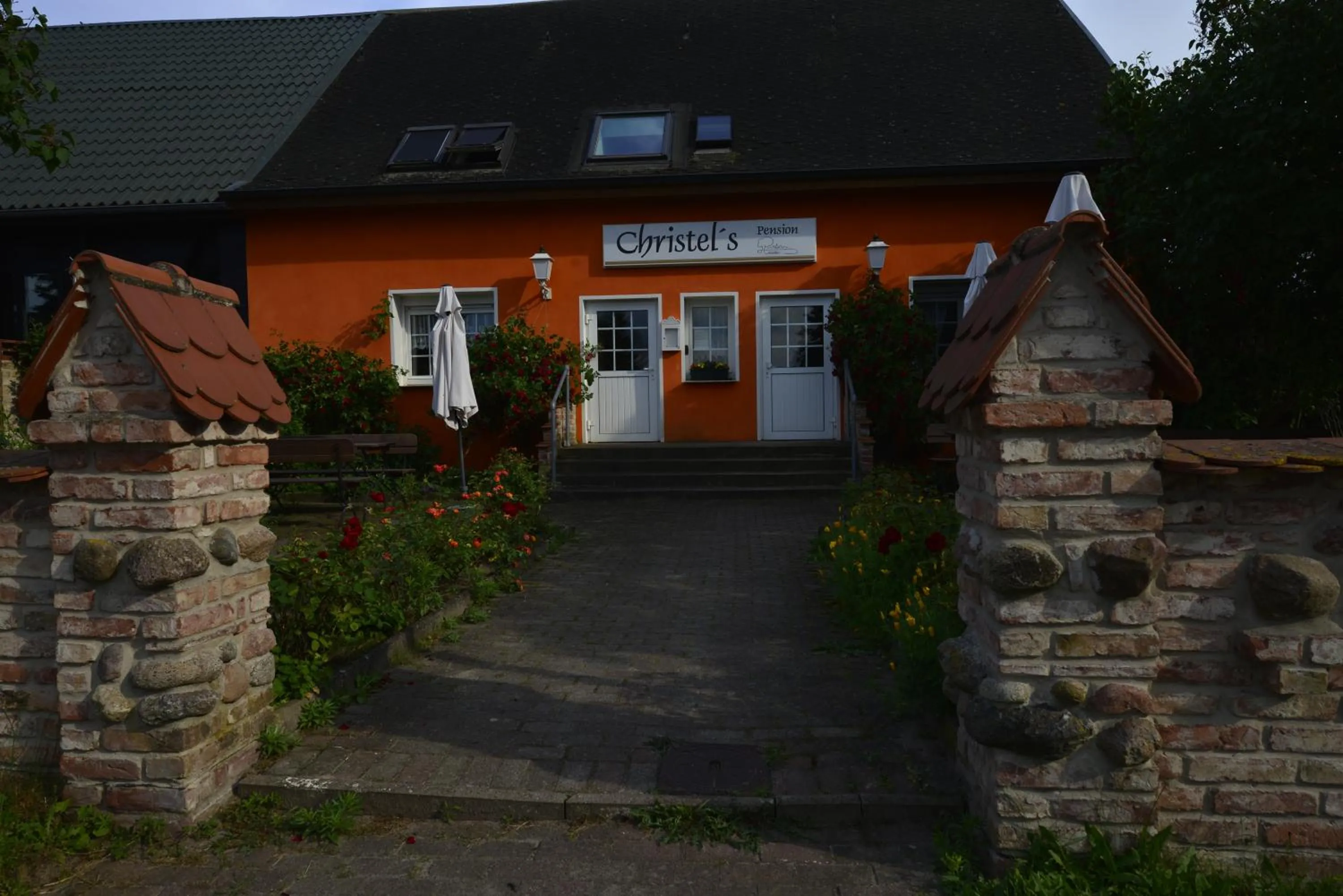 Property building in Christel's Pension