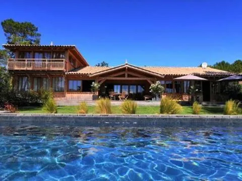 Garden view in La Maison Moutchic