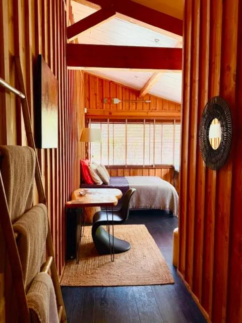 Bedroom, Bed in La Maison Moutchic