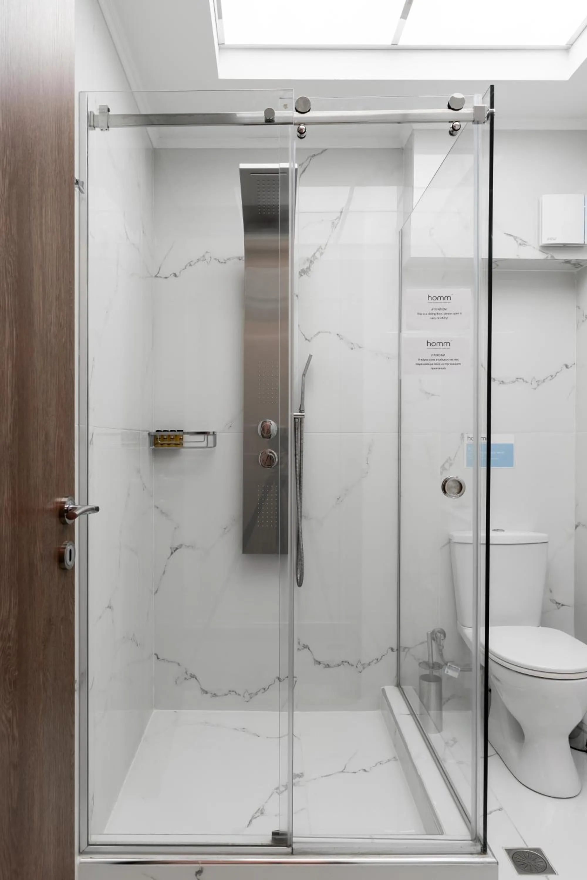 Shower in Amazing Apartments @ Aiolou Str.
