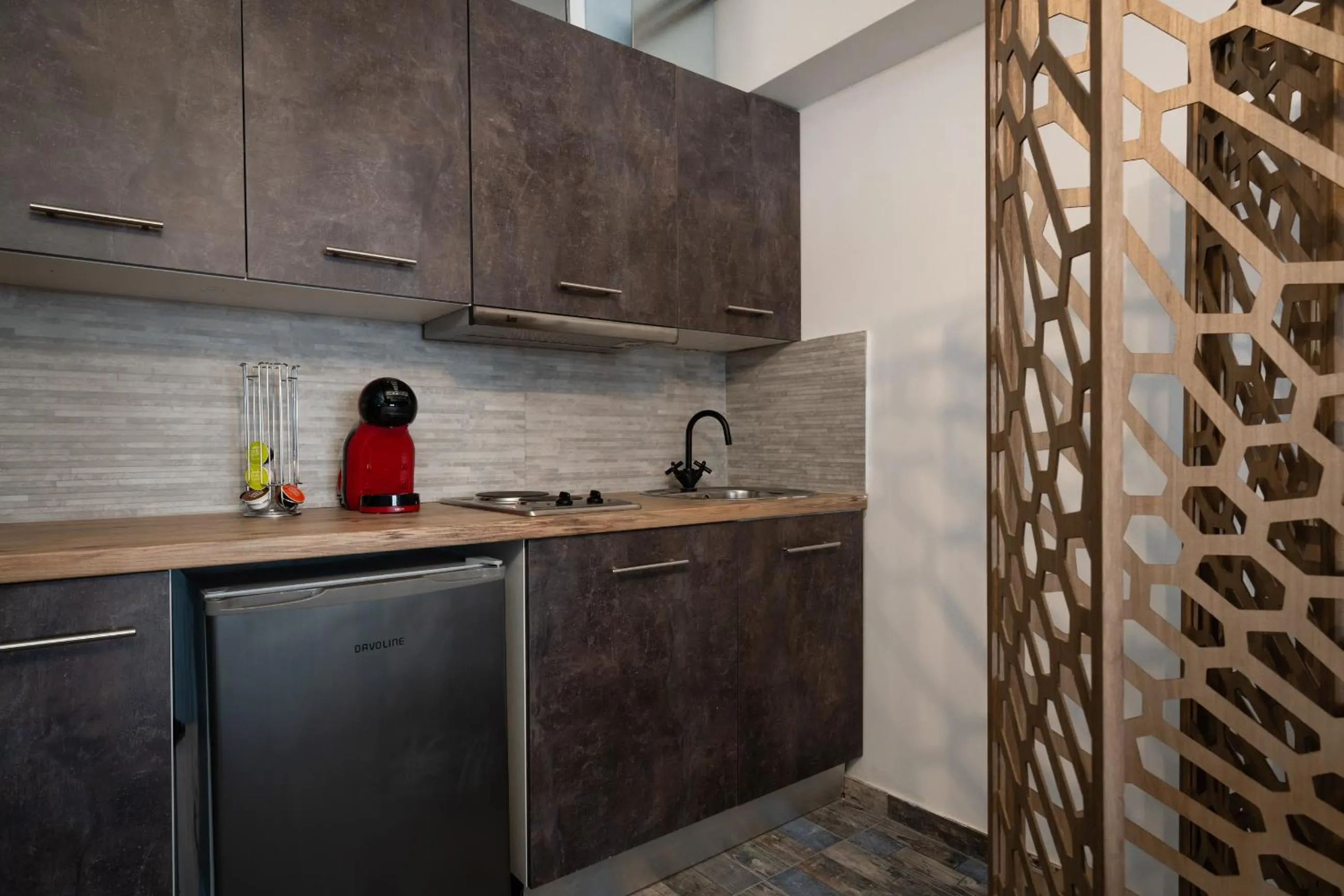 Amazing Apartments @ Aiolou Str.