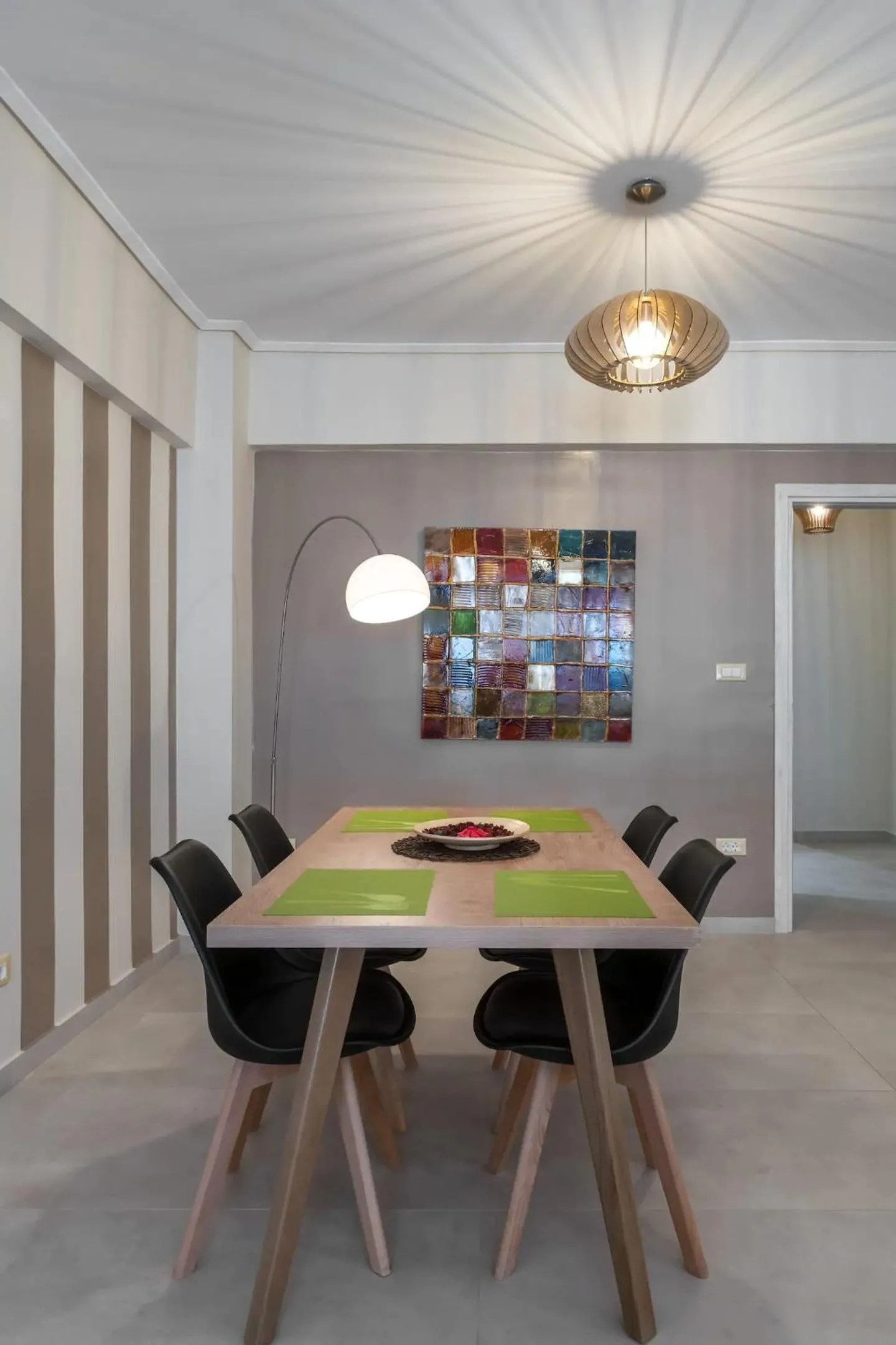 Amazing Apartments @ Aiolou Str.