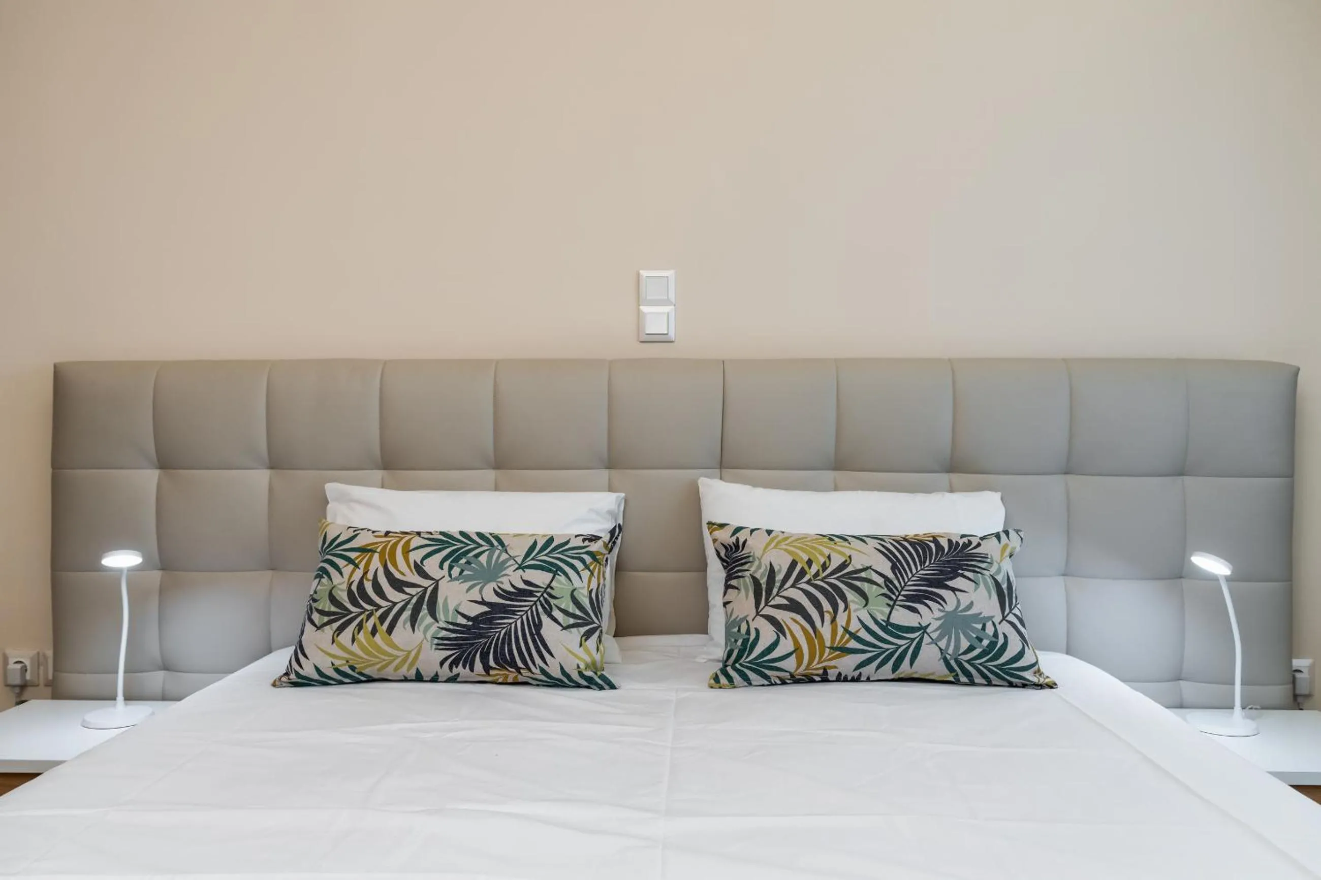 One-Bedroom Apartment without Balcony in Amazing Apartments @ Aiolou Str.