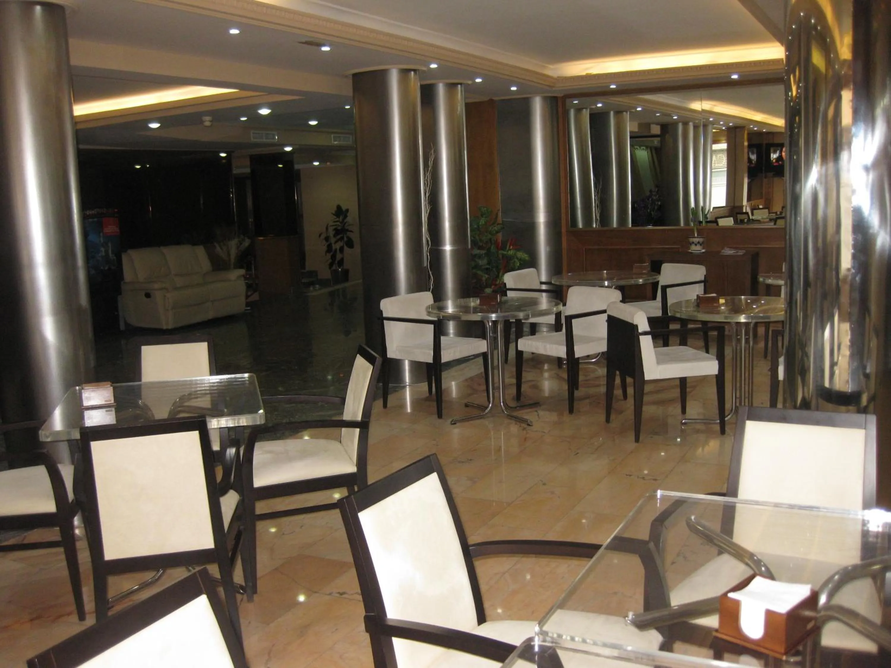 Lounge or bar in Hotel Florida