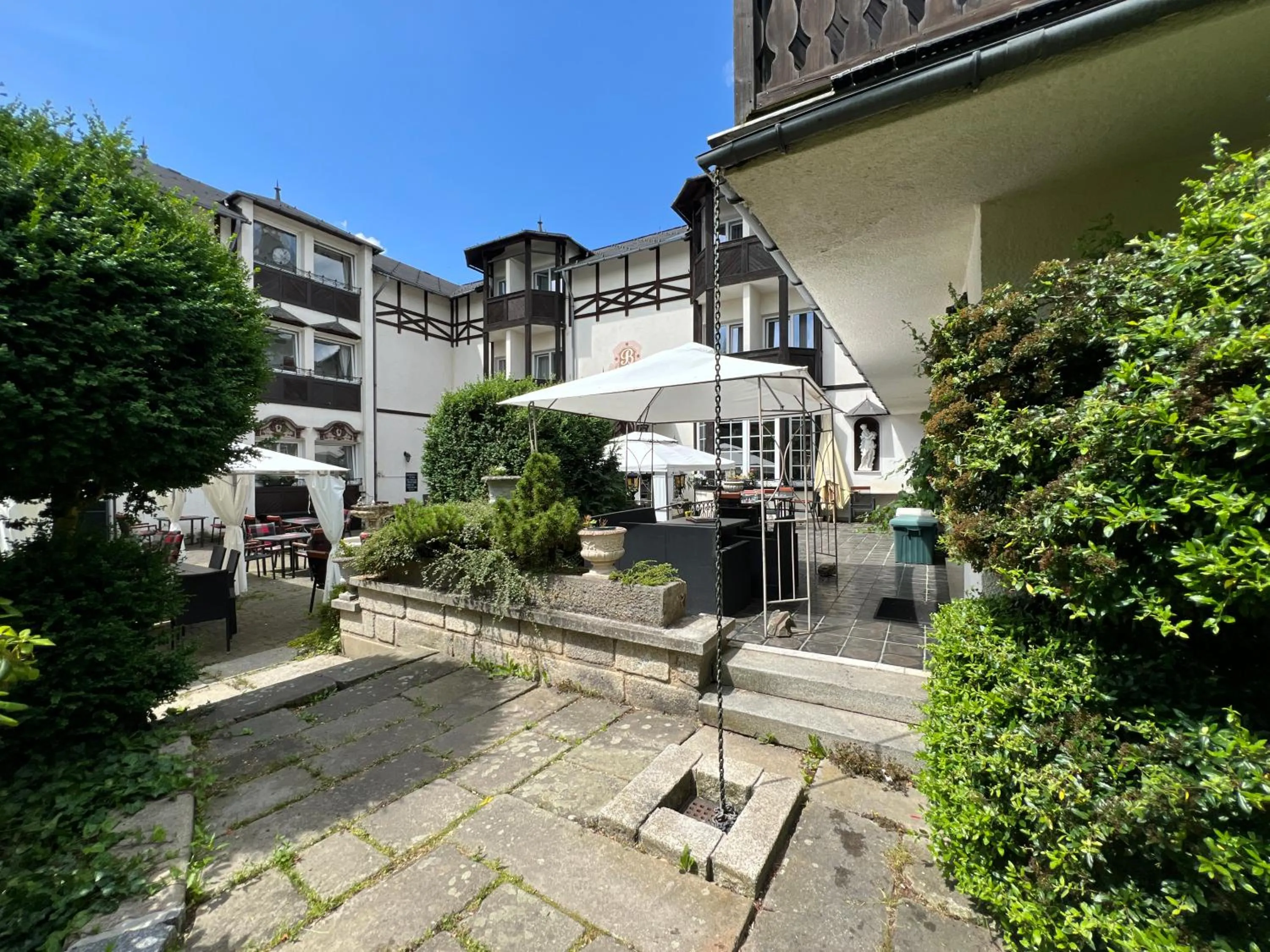 Facade/entrance in Schlosshotel Marienbad