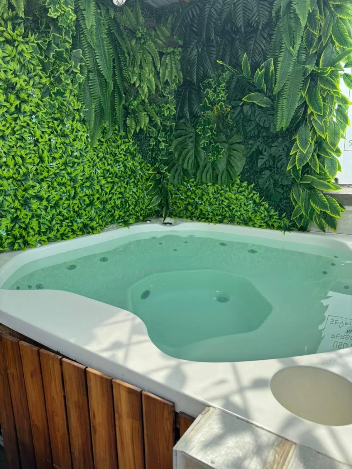 Garden in Seven Inn Hotel