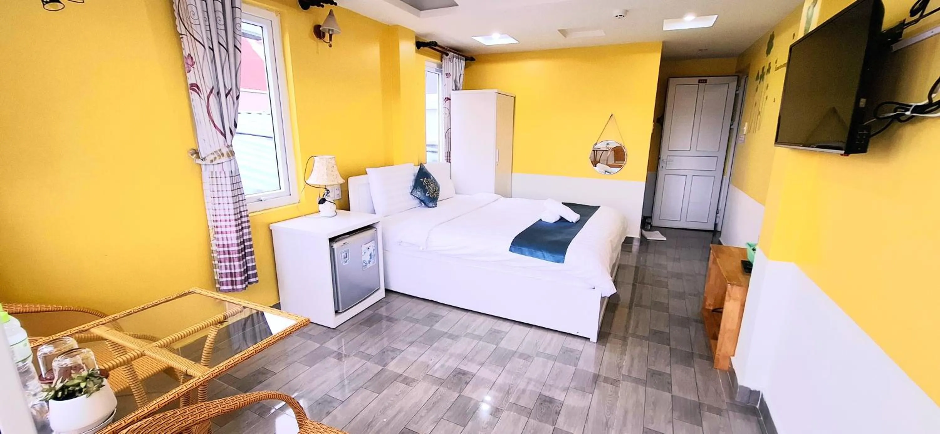 Bed in Hai Long Vuong Hotel