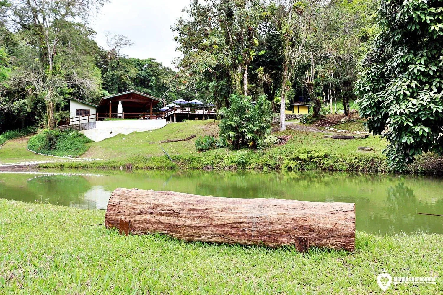 Lake view in Eco Chalés Luar das Marés