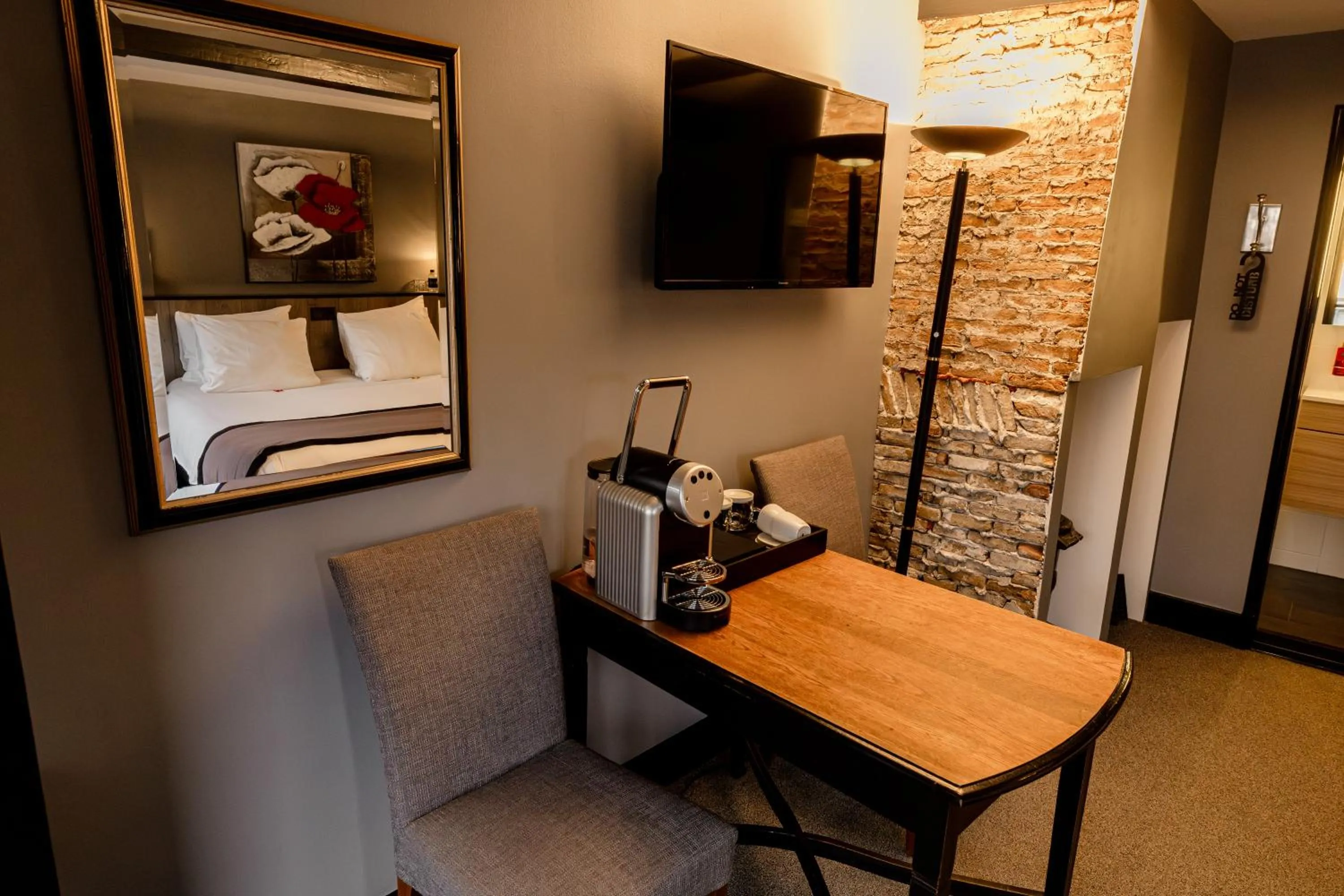 Coffee/tea facilities in B&B 't Poorthuys