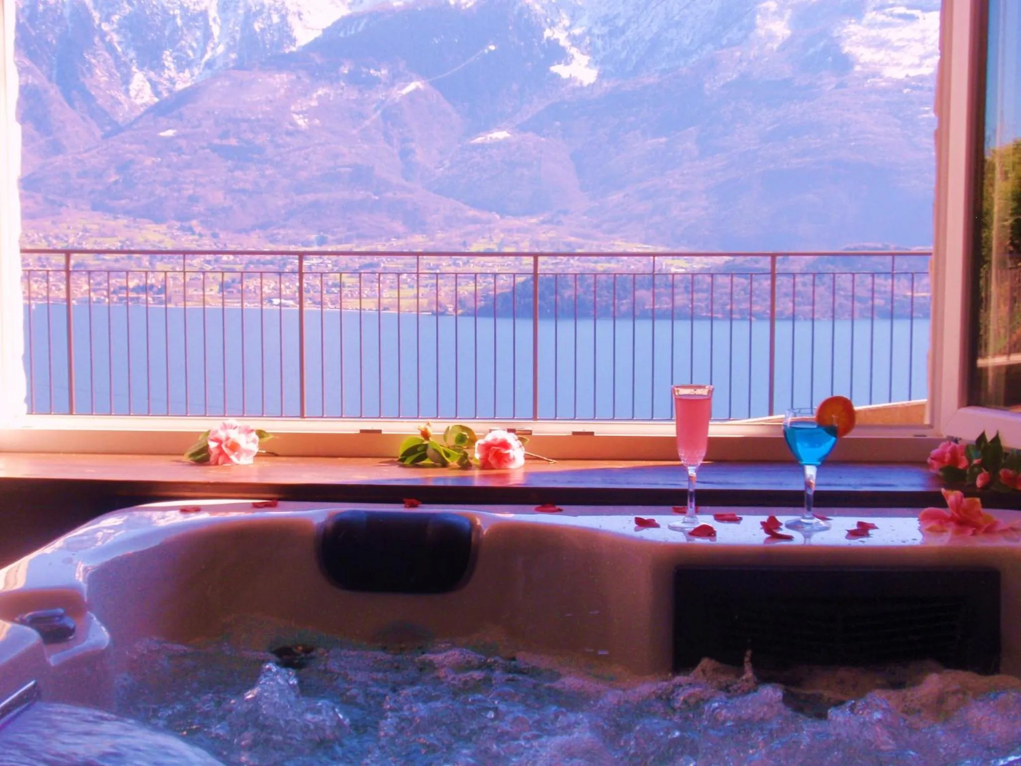 Hot Tub in Residence Le Azalee & SPA