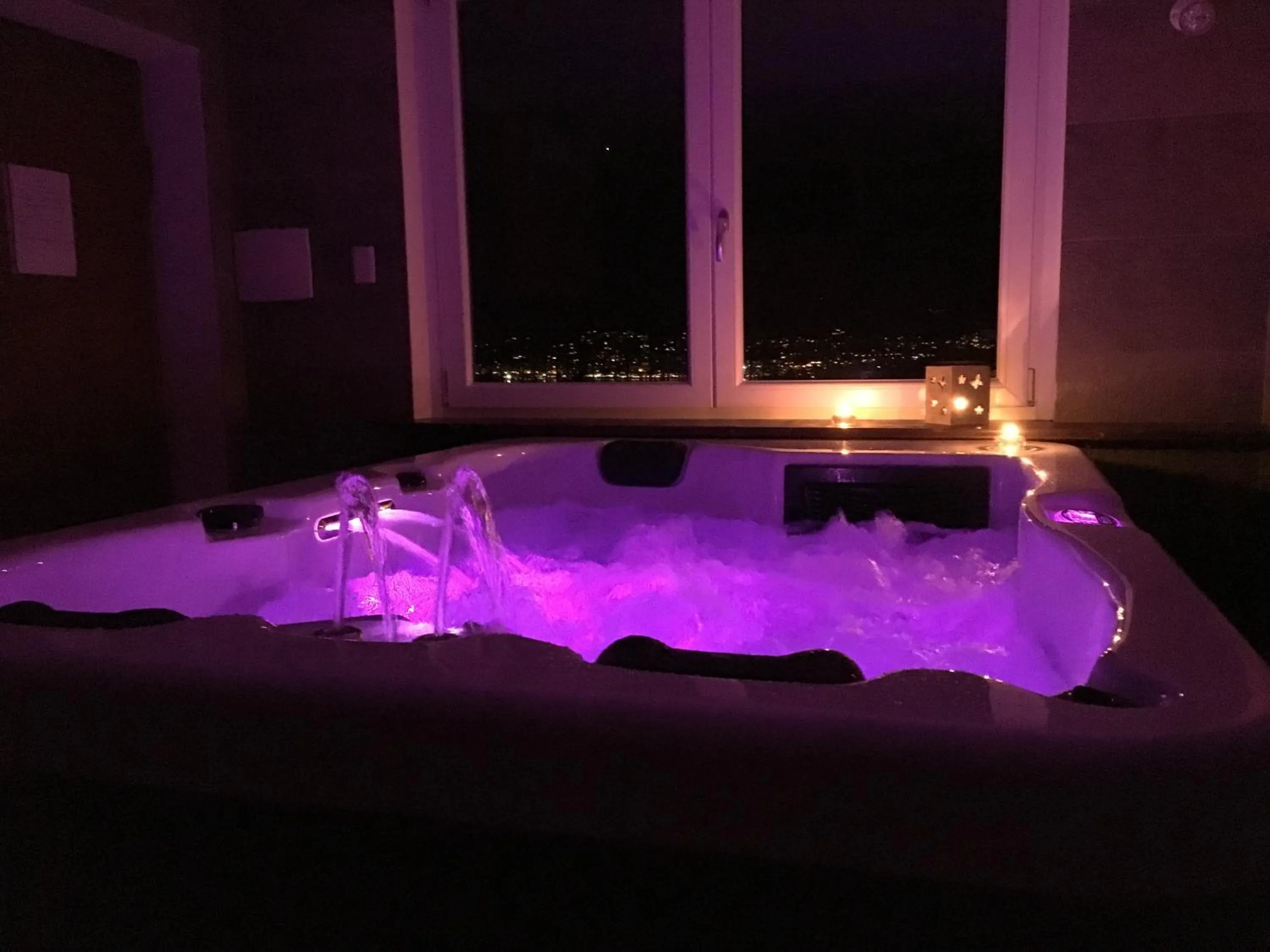 Hot Tub in Residence Le Azalee & SPA