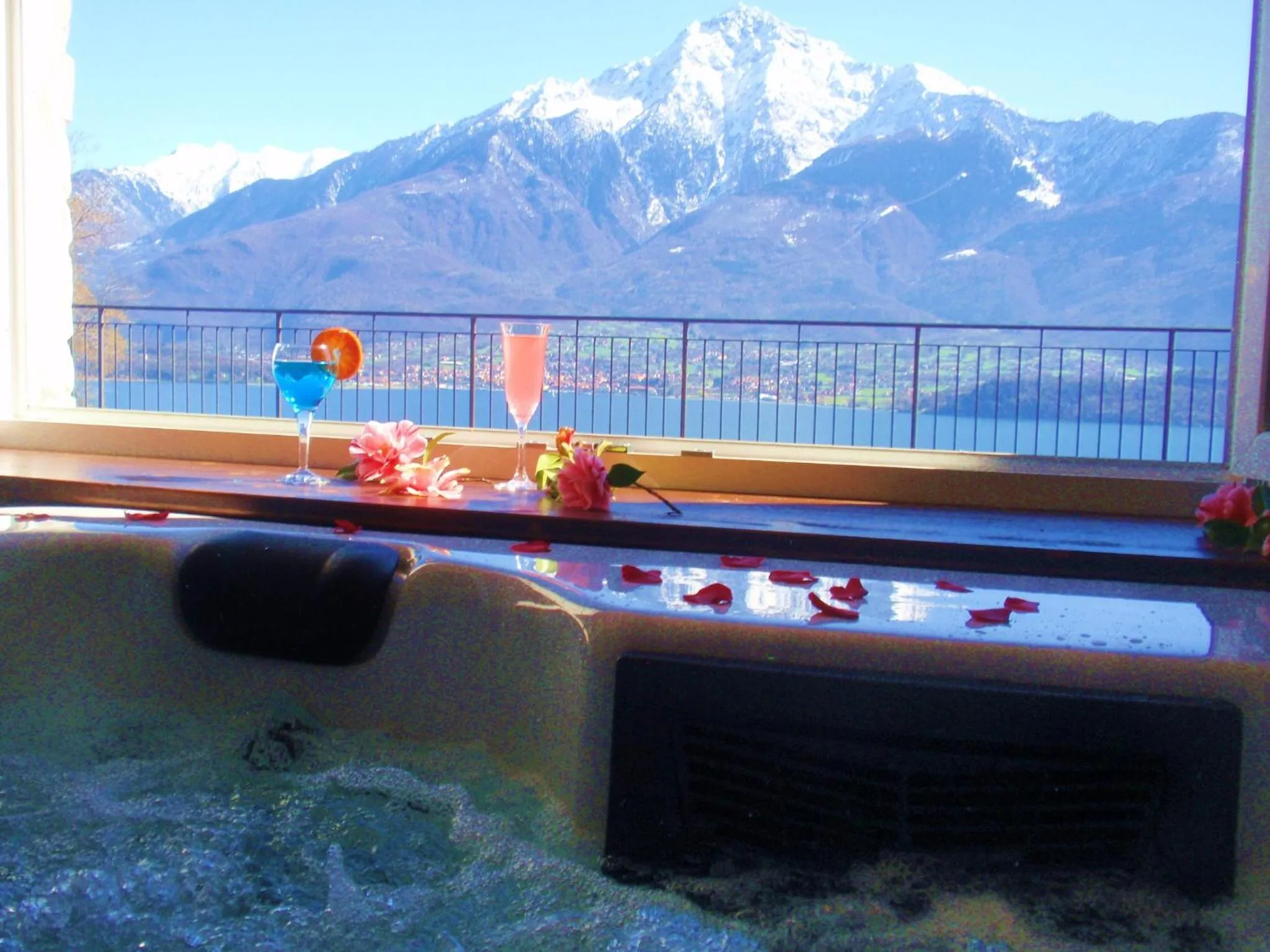 Hot Tub in Residence Le Azalee & SPA